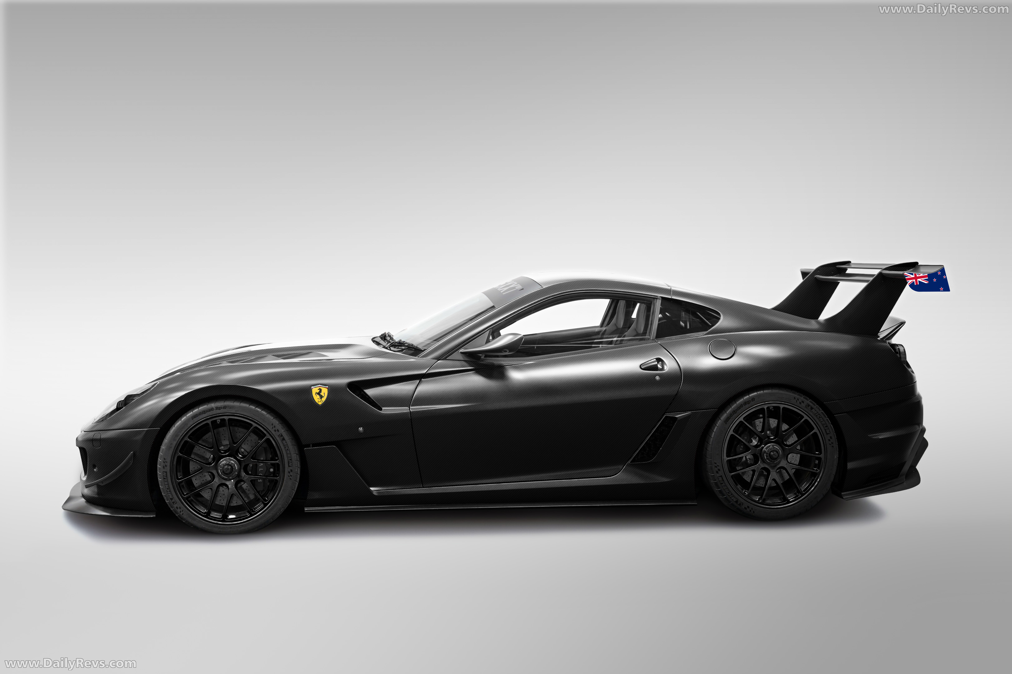 2026 Talos XXT Full Carbon Side View