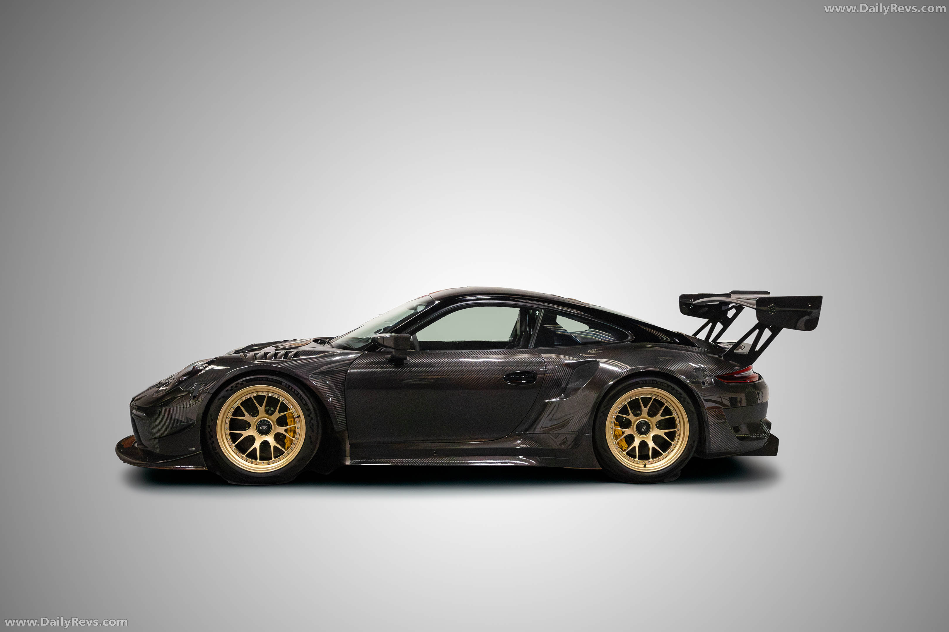 2026 Talos Porsche 911 RT Side View
