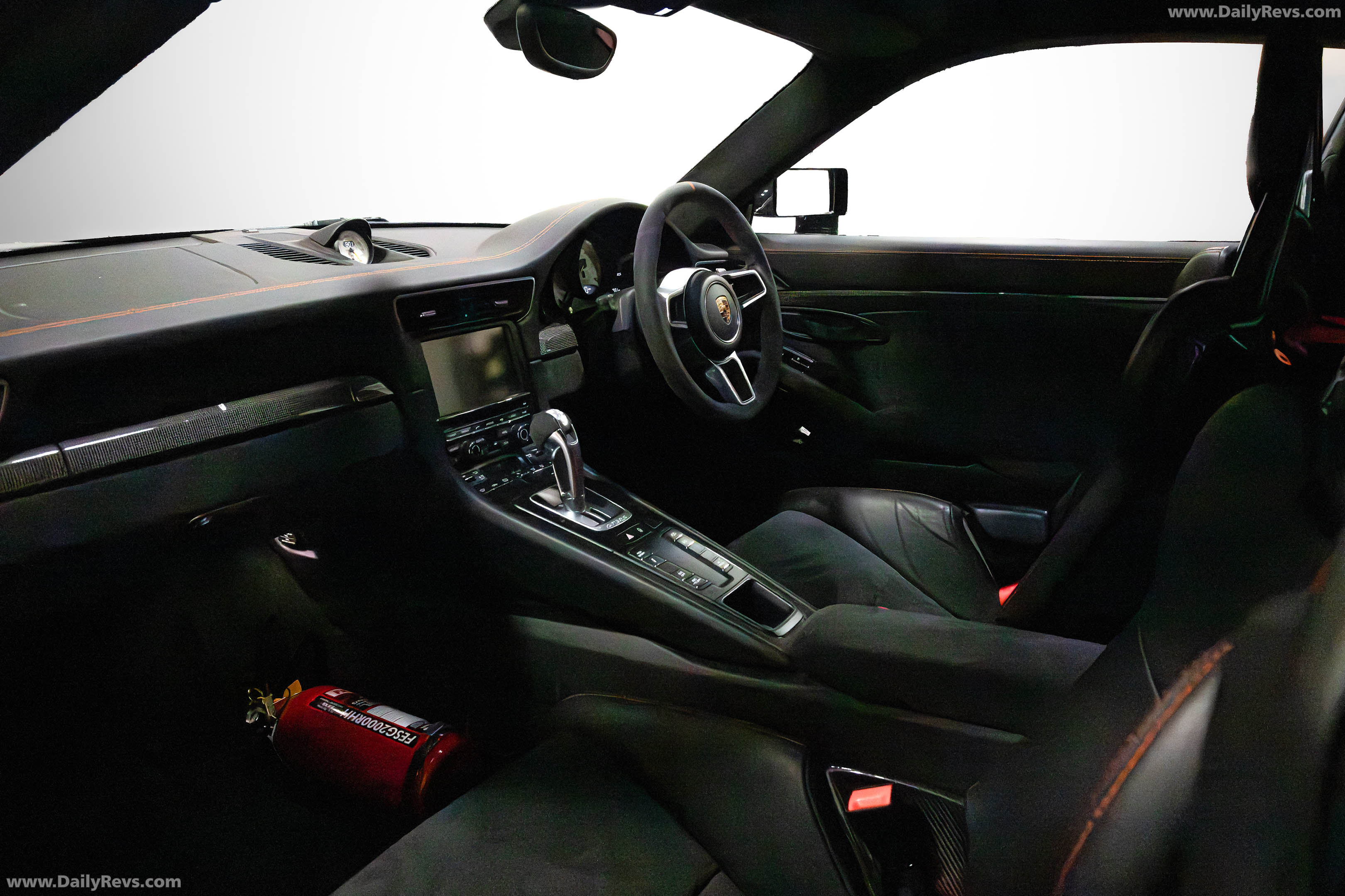 2026 Talos Porsche 911 RT Interior