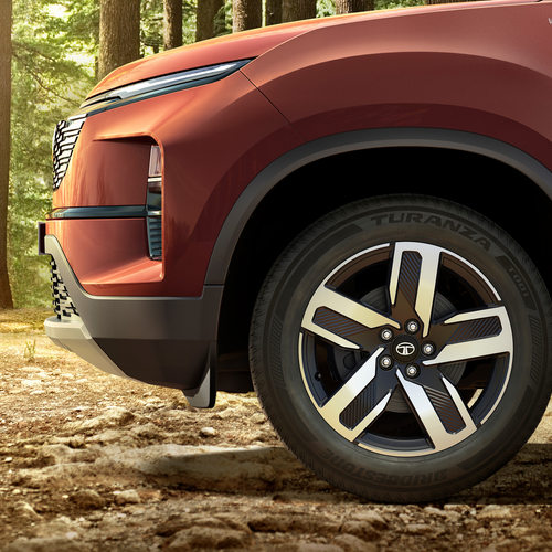 2025 Tata Motors Safari Adventure X Exterior