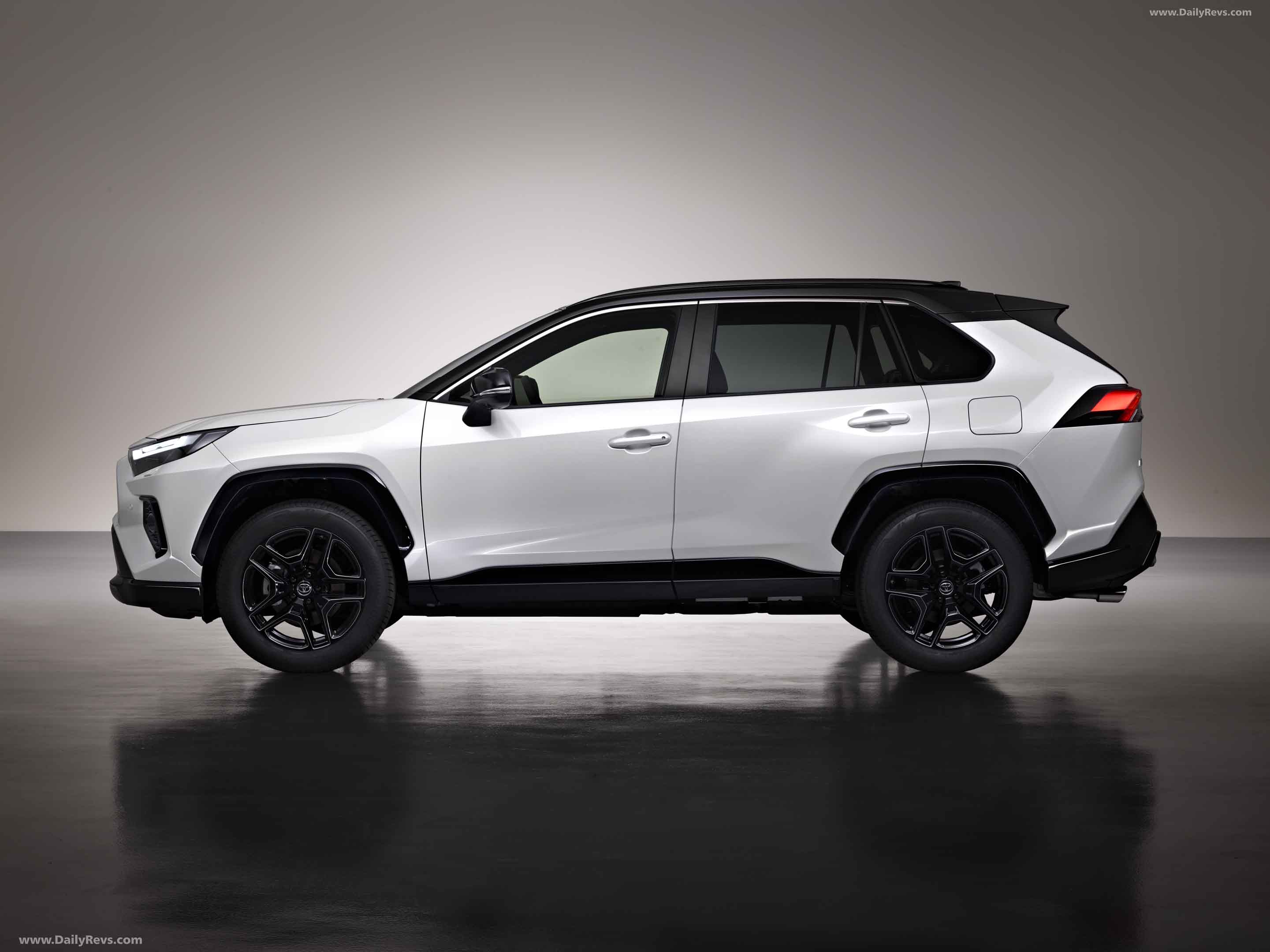 Image for 2023 Toyota RAV4 Hybrid GR SPORT - Exteriors, Interiors and Details