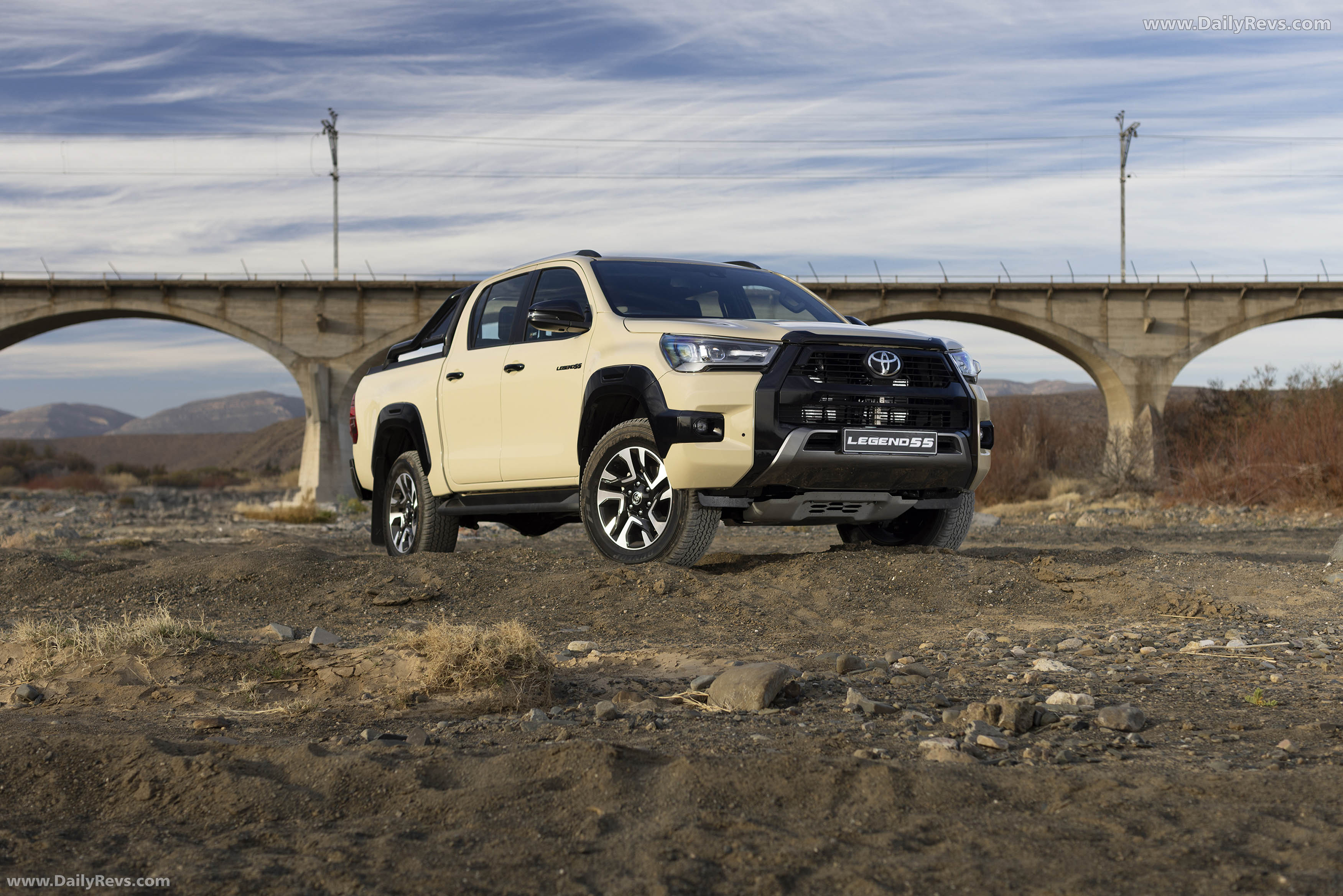 2026 Toyota Hilux Legend 55 Front View