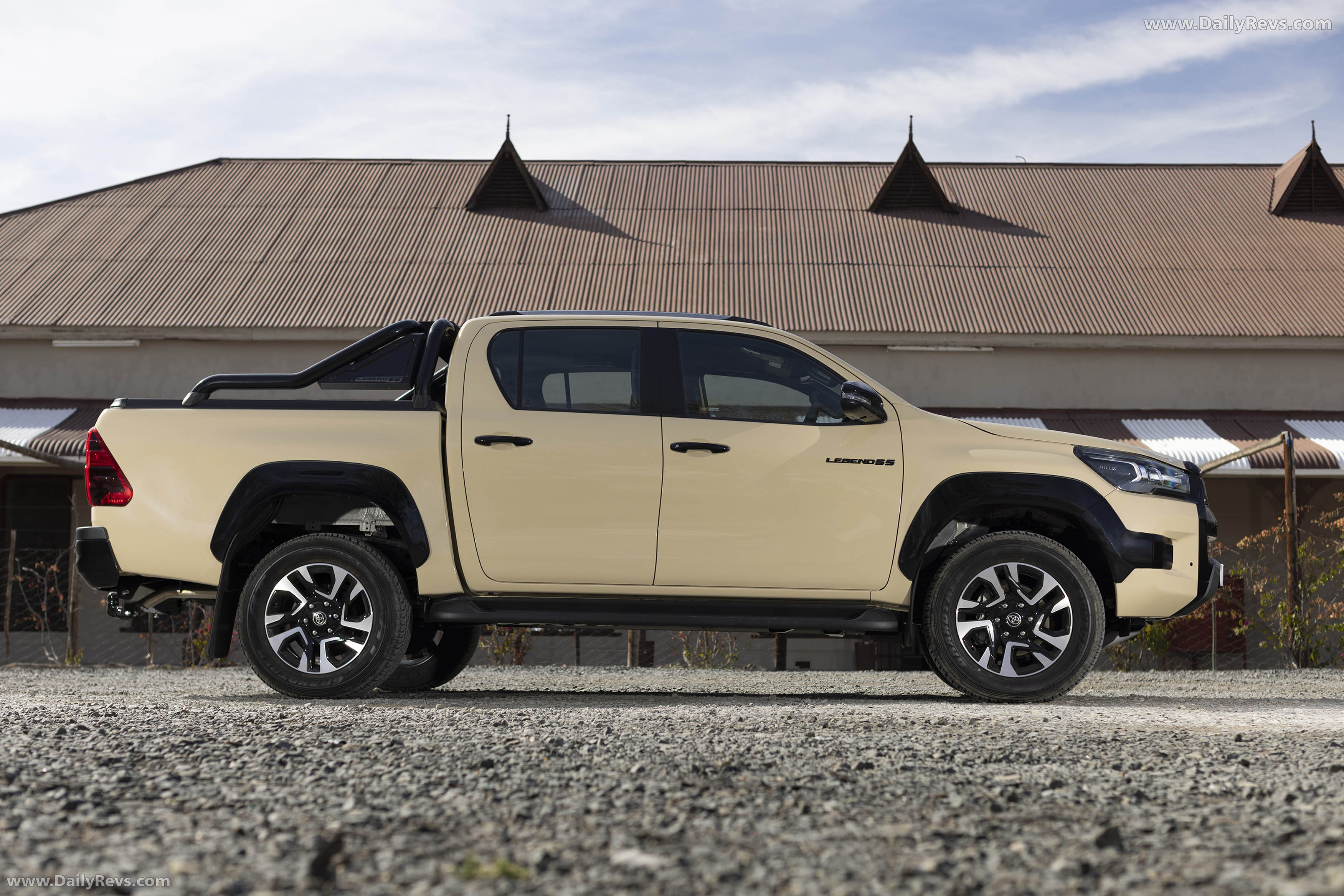 2026 Toyota Hilux Legend 55 Side View