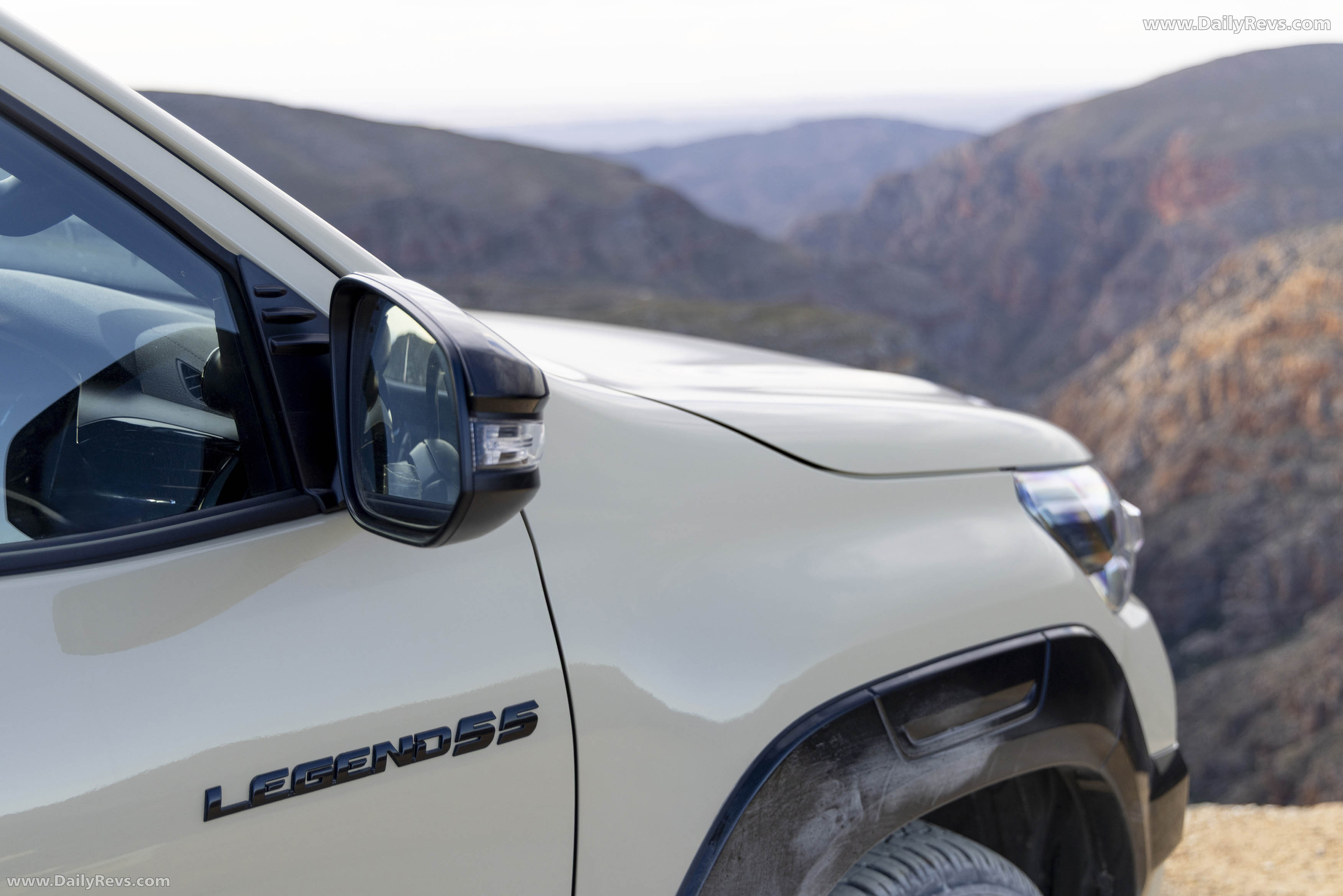 2026 Toyota Hilux Legend 55 Exterior