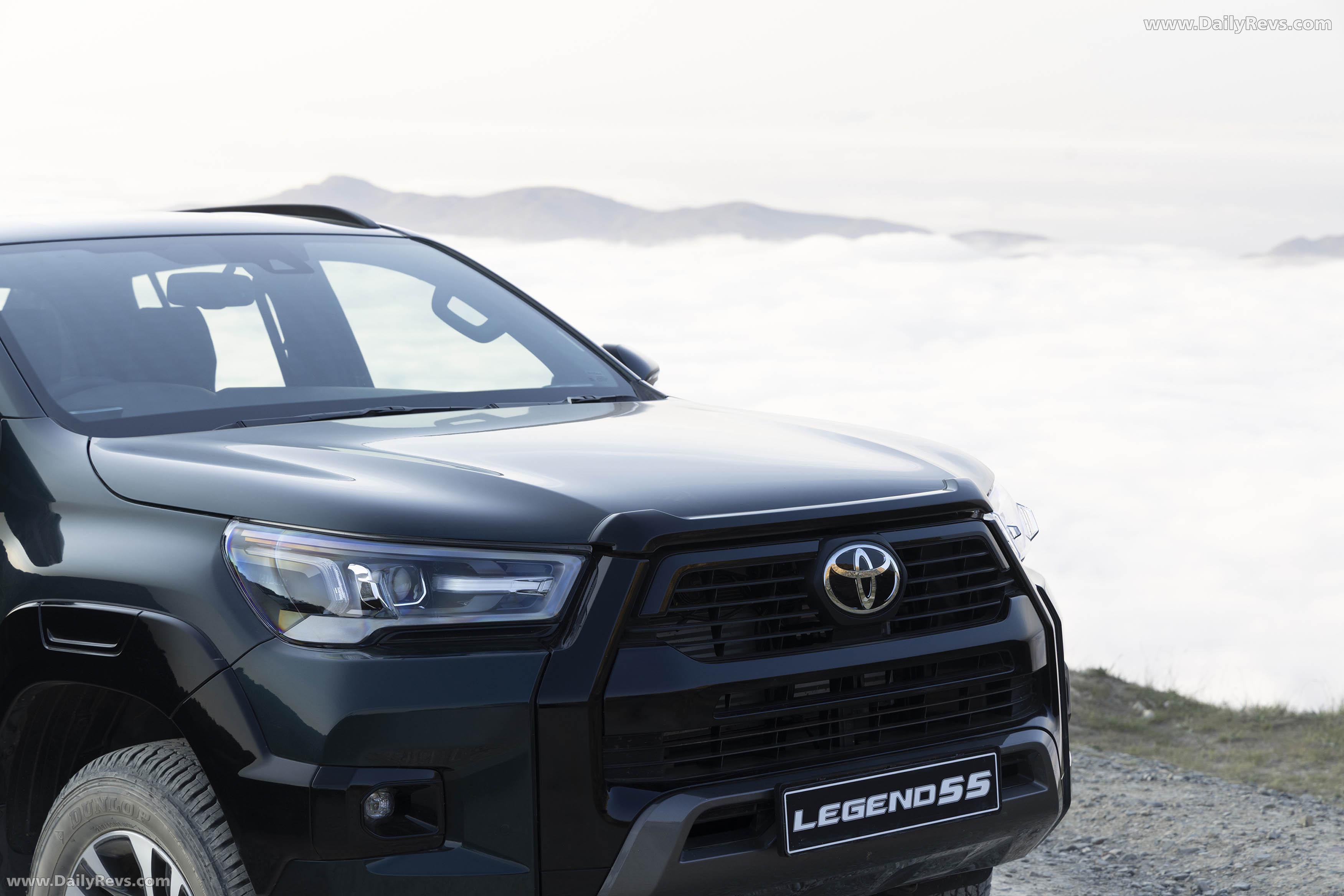 2026 Toyota Hilux Legend 55 Exterior