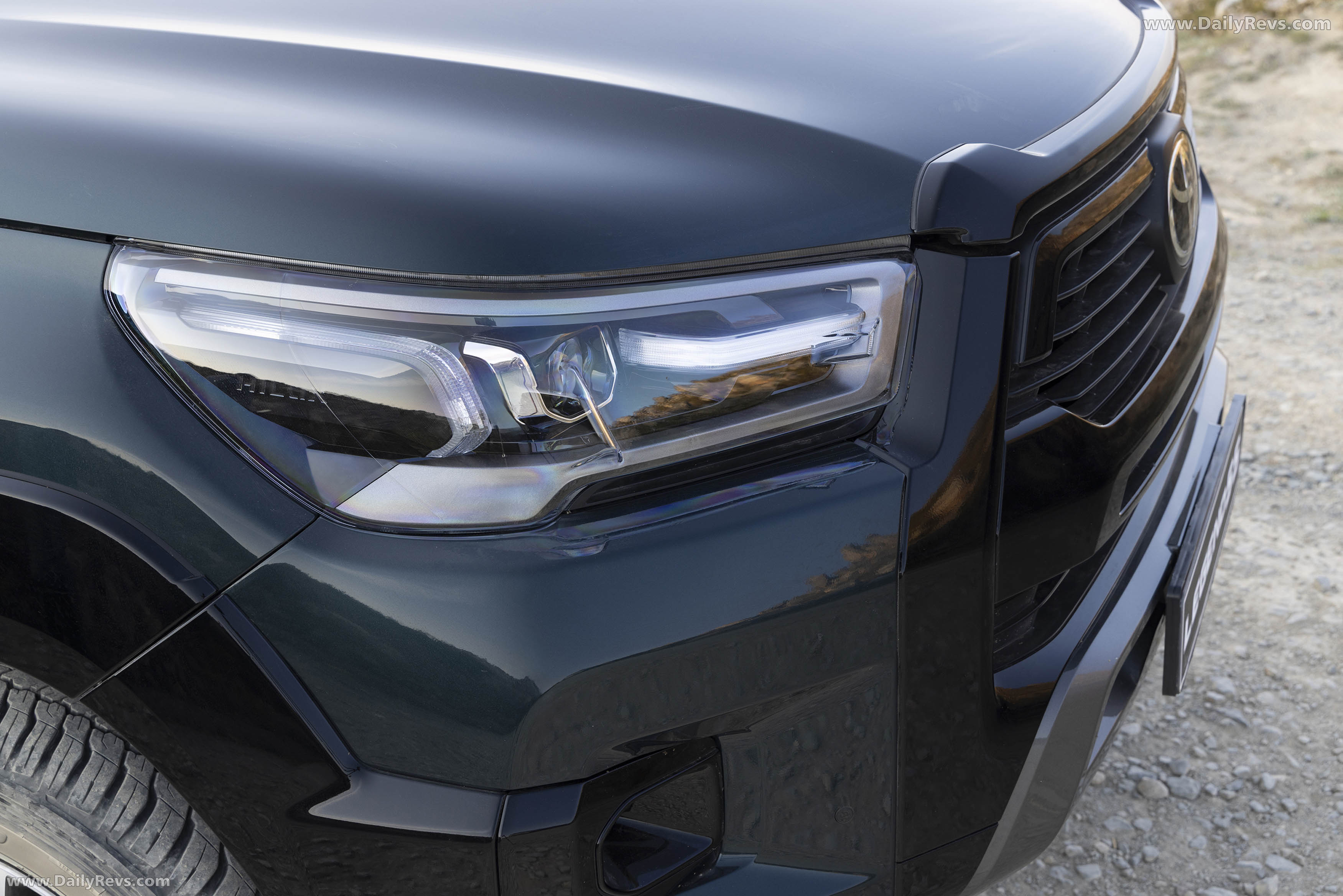 2026 Toyota Hilux Legend 55 Exterior