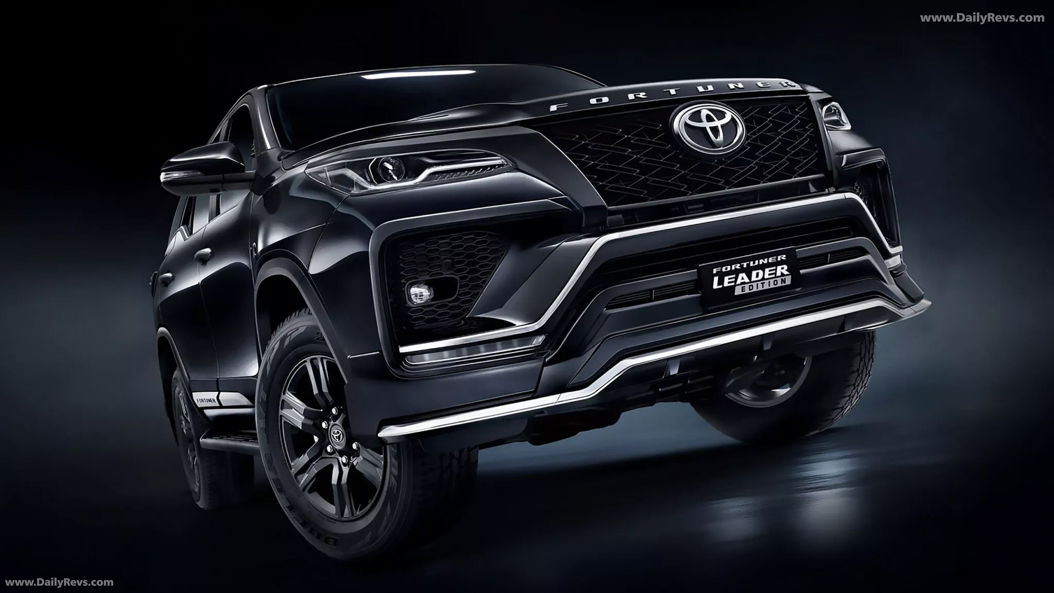 2025 Toyota Fortuner Leader Edition Front View