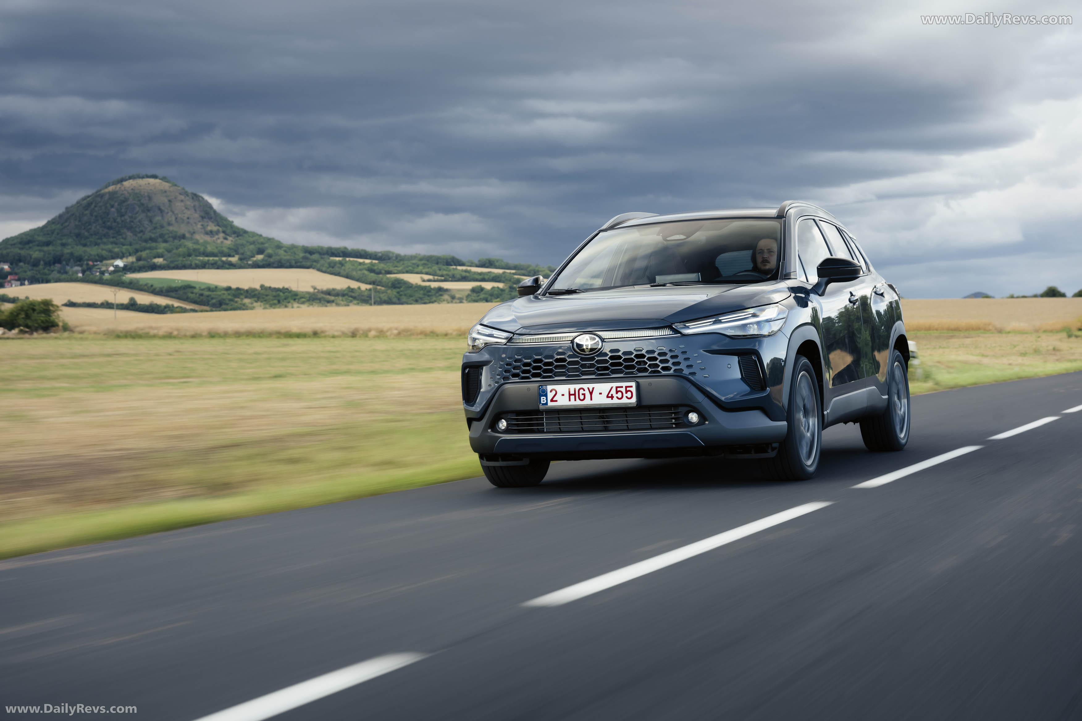 2026 Toyota Corolla Cross European Version Front View