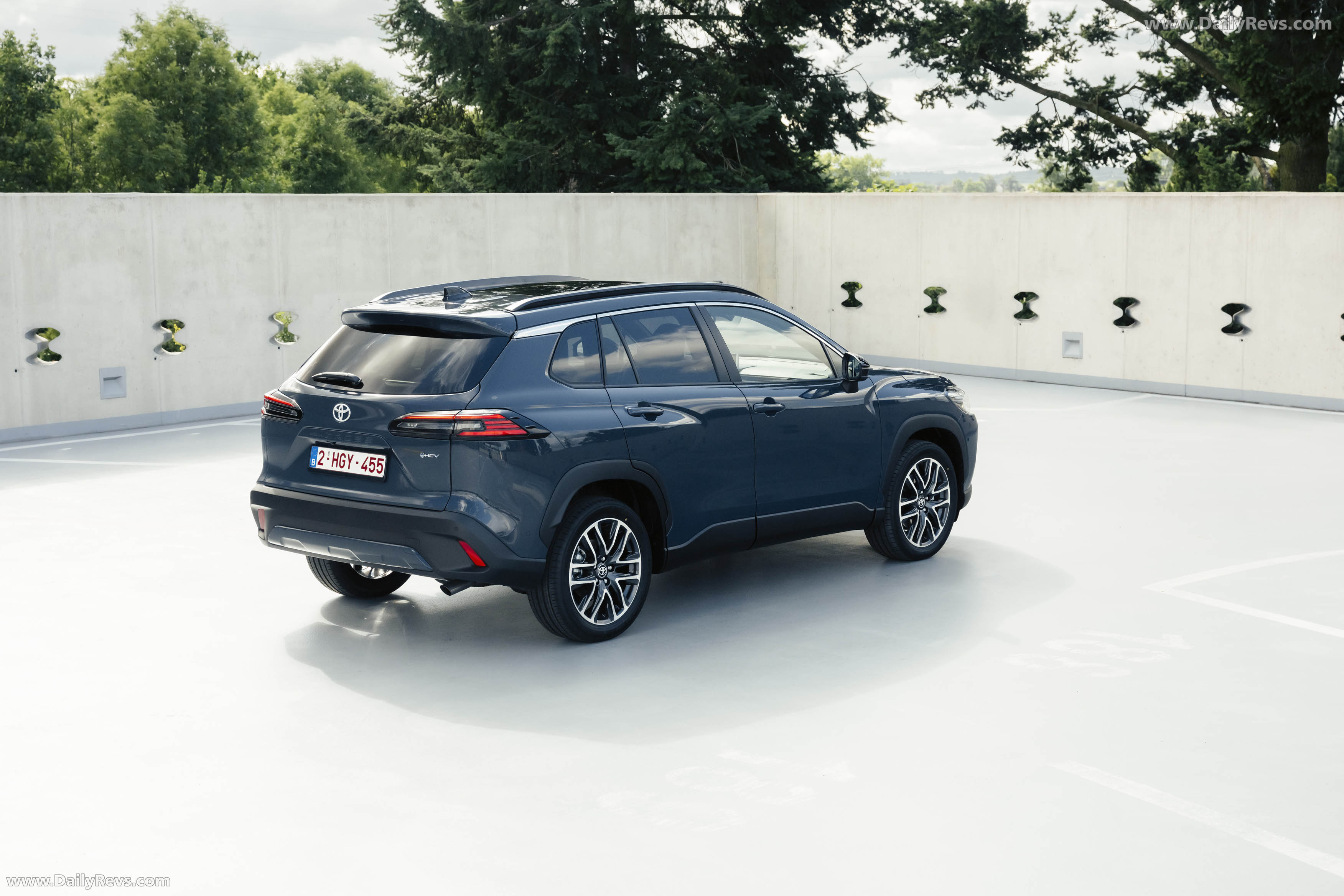 2026 Toyota Corolla Cross European Version Rear View
