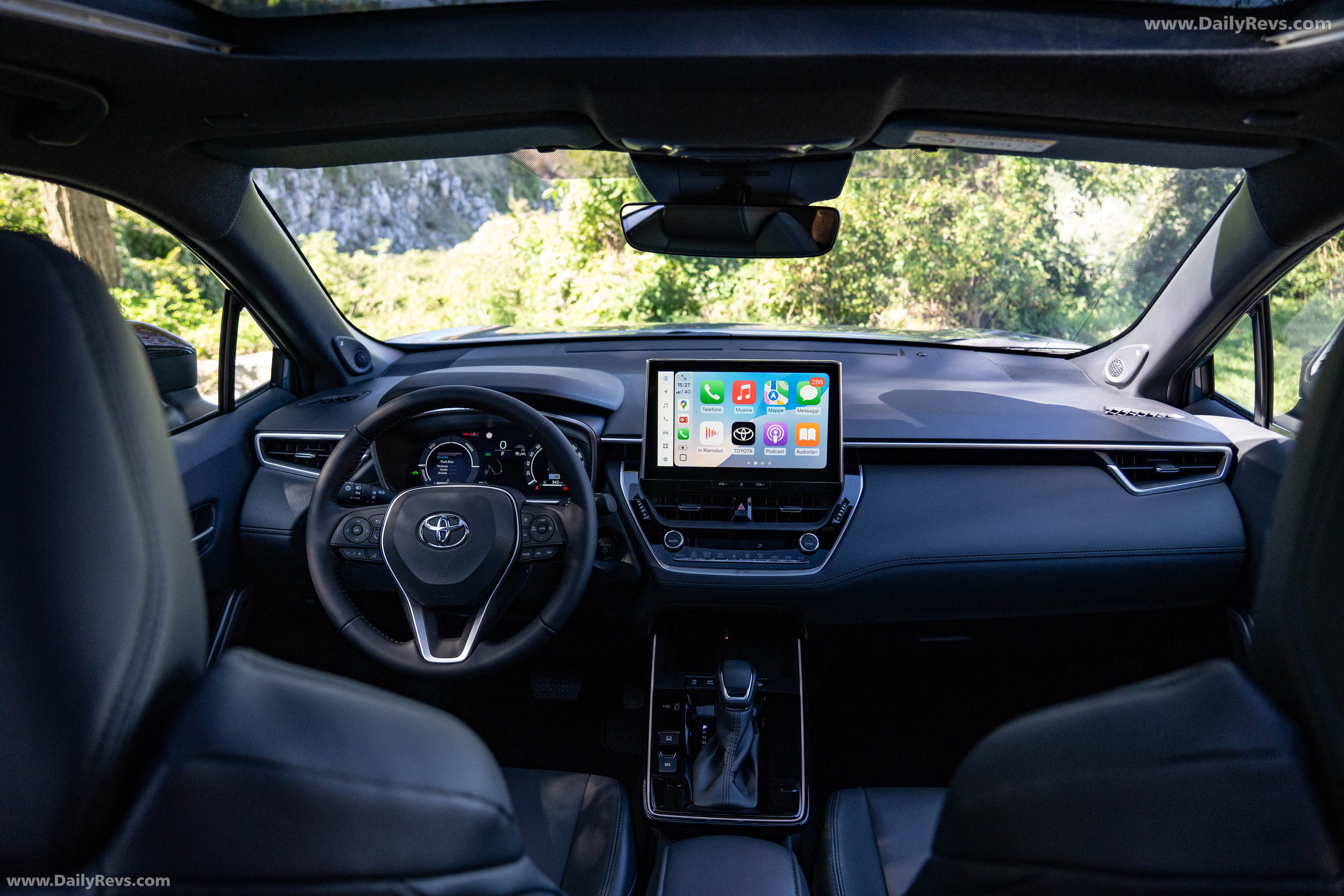 2026 Toyota Corolla Cross European Version Interior