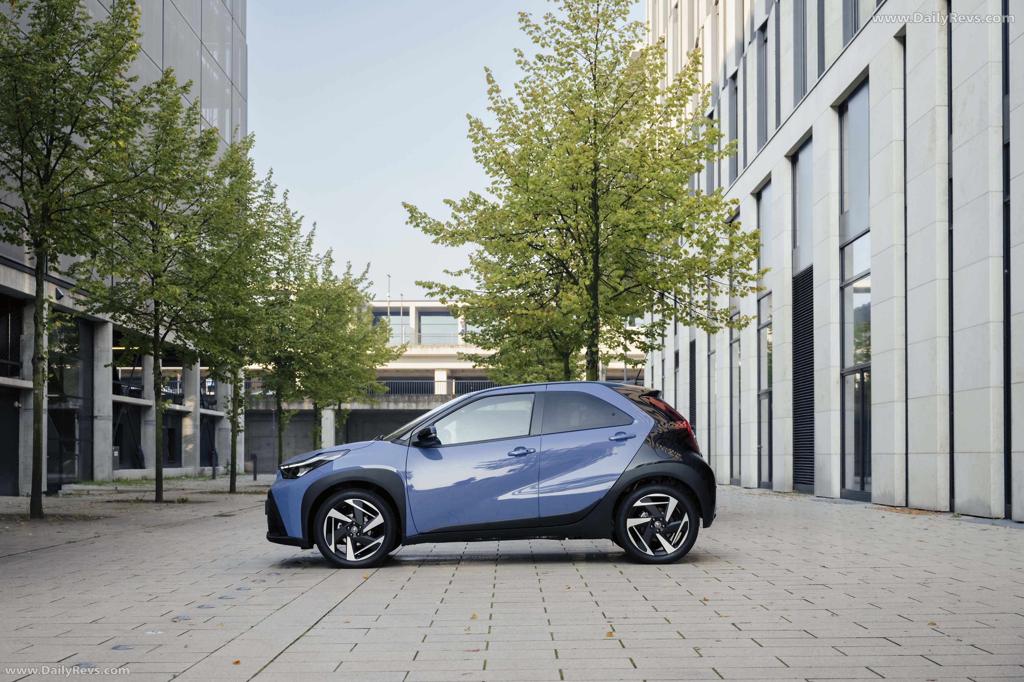 2026 Toyota Aygo X Hybrid European Version Side View