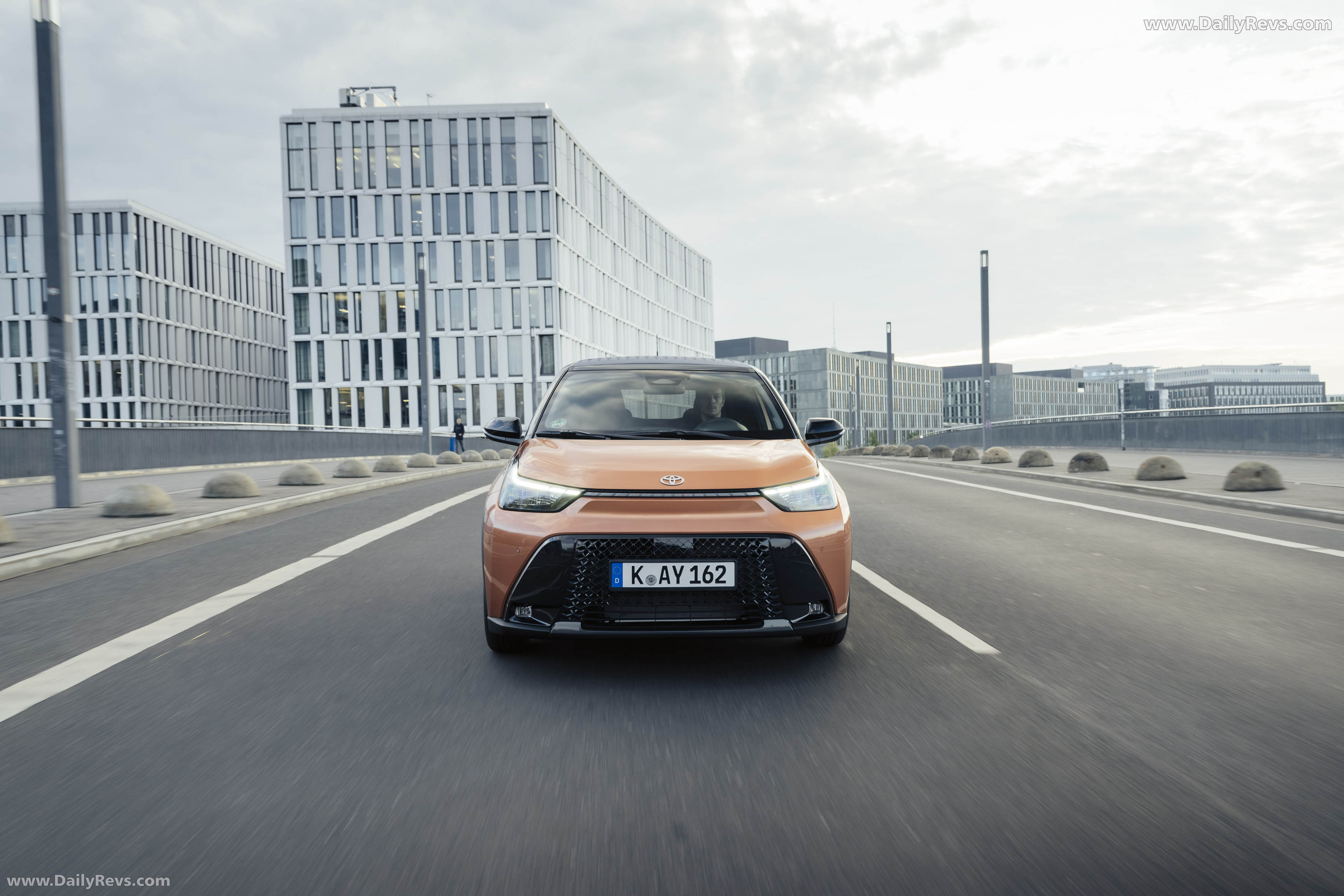 2026 Toyota Aygo X Hybrid Cinnamon Front View