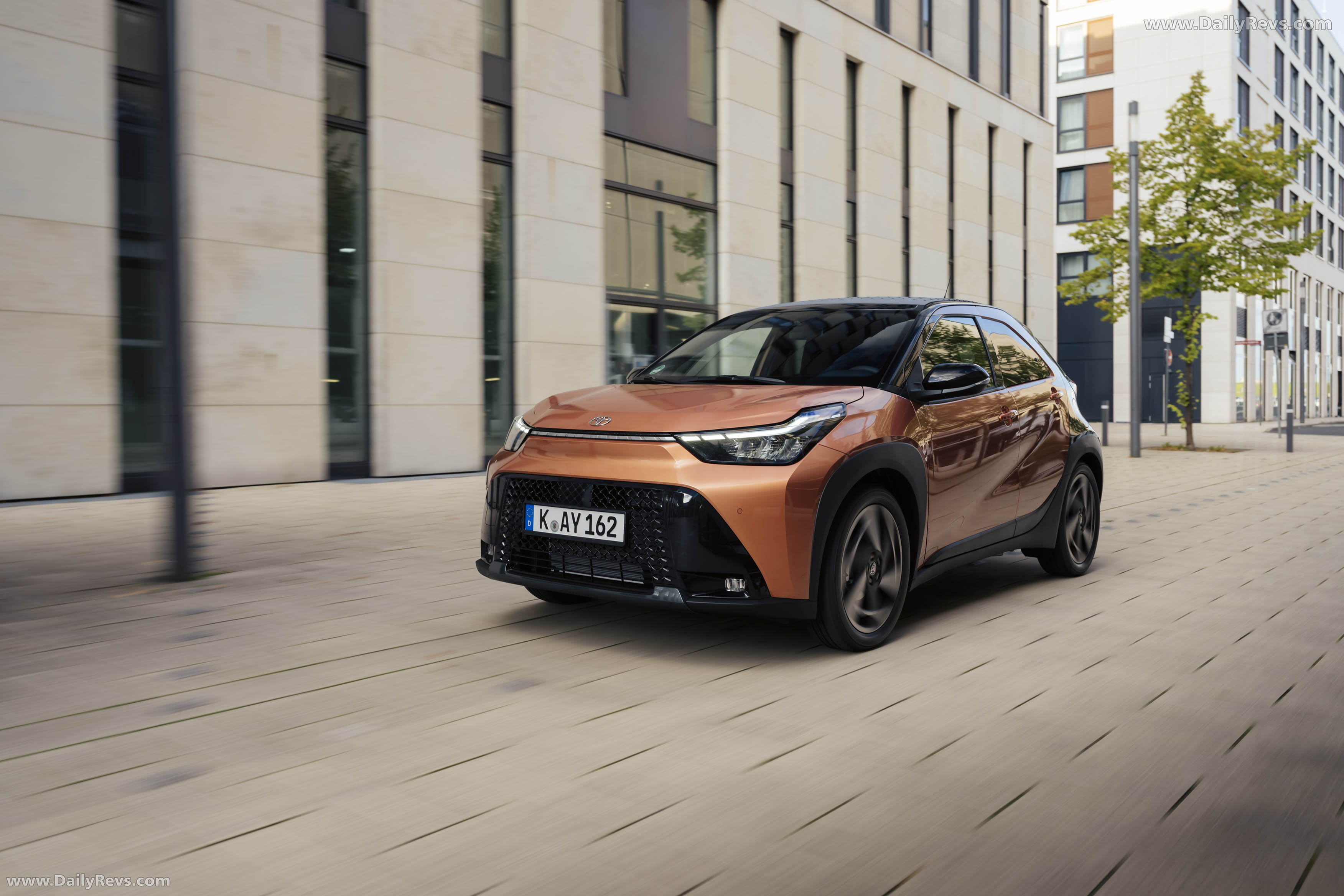 2026 Toyota Aygo X Hybrid Cinnamon Front View