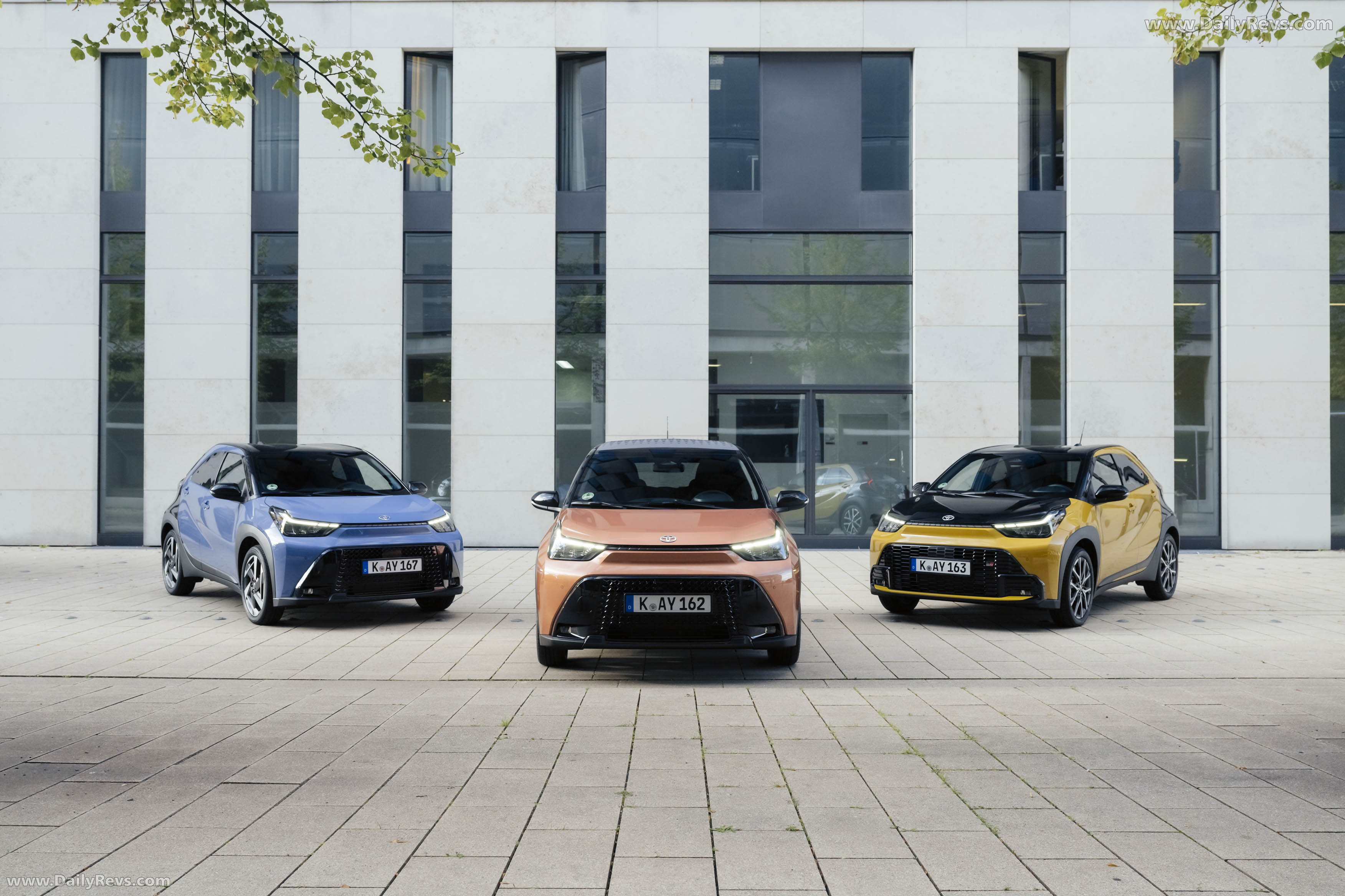 2026 Toyota Aygo X Hybrid Cinnamon Front View