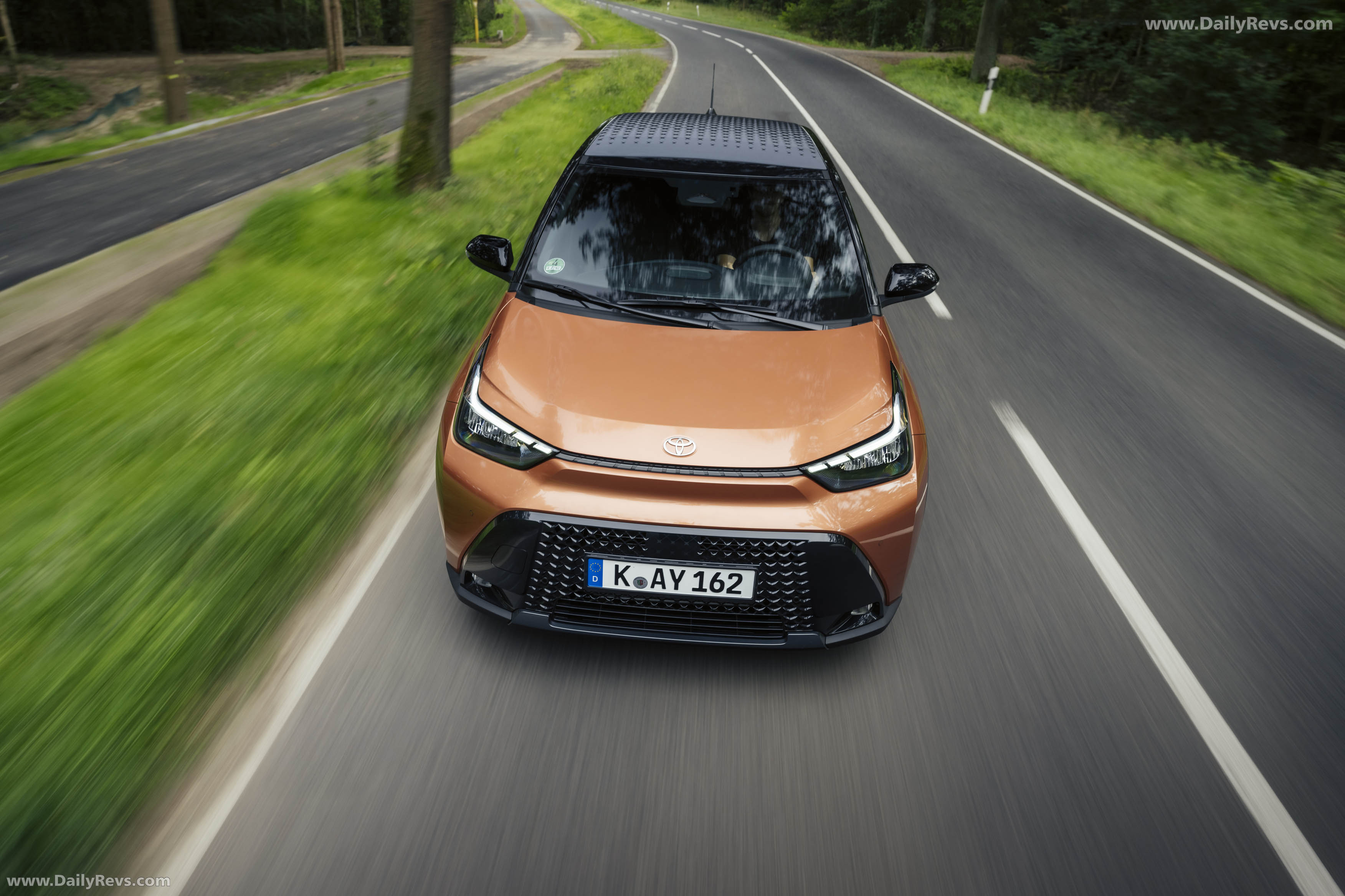 2026 Toyota Aygo X Hybrid Cinnamon Top View
