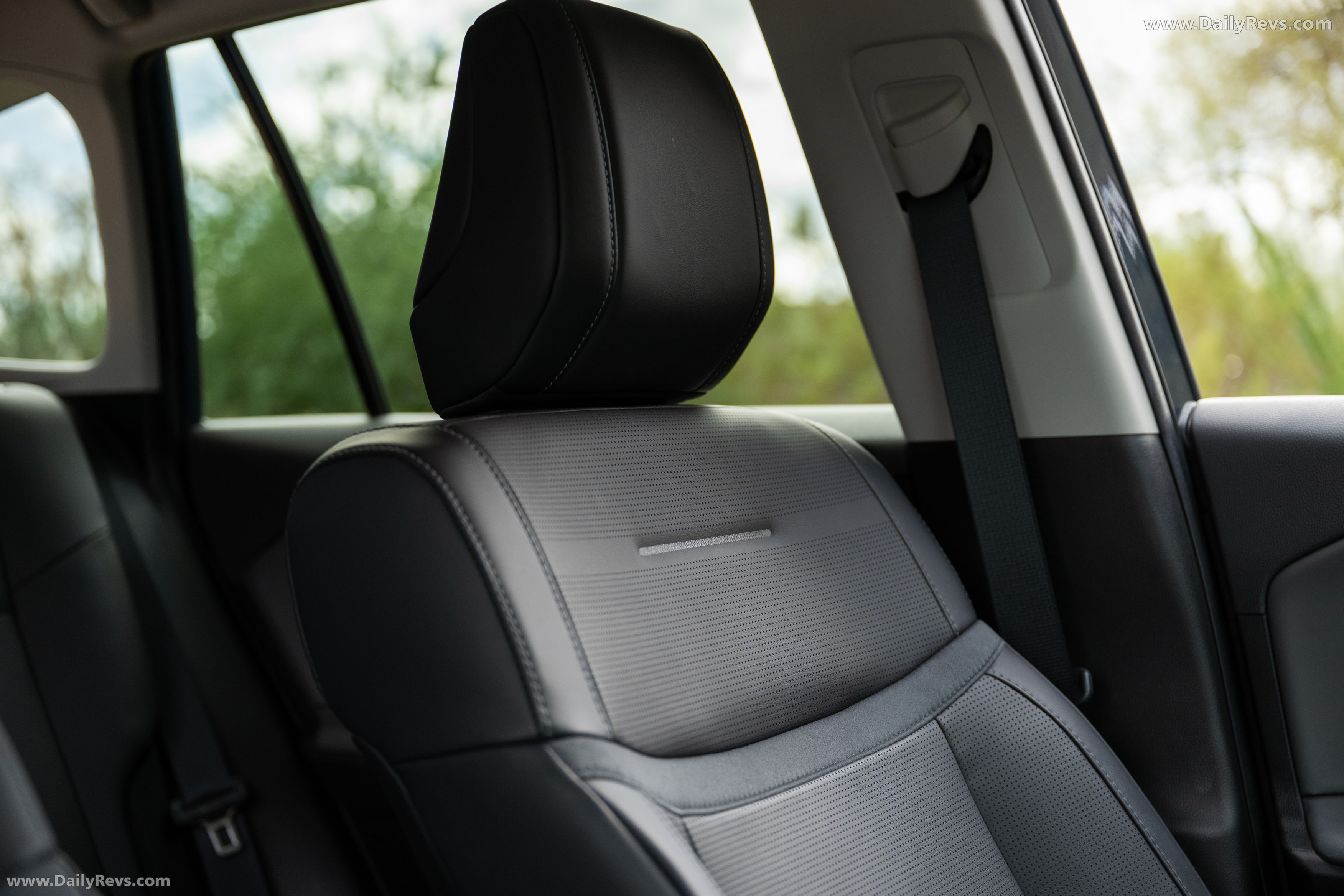 2026 Toyota RAV4 Limited US Version Interior