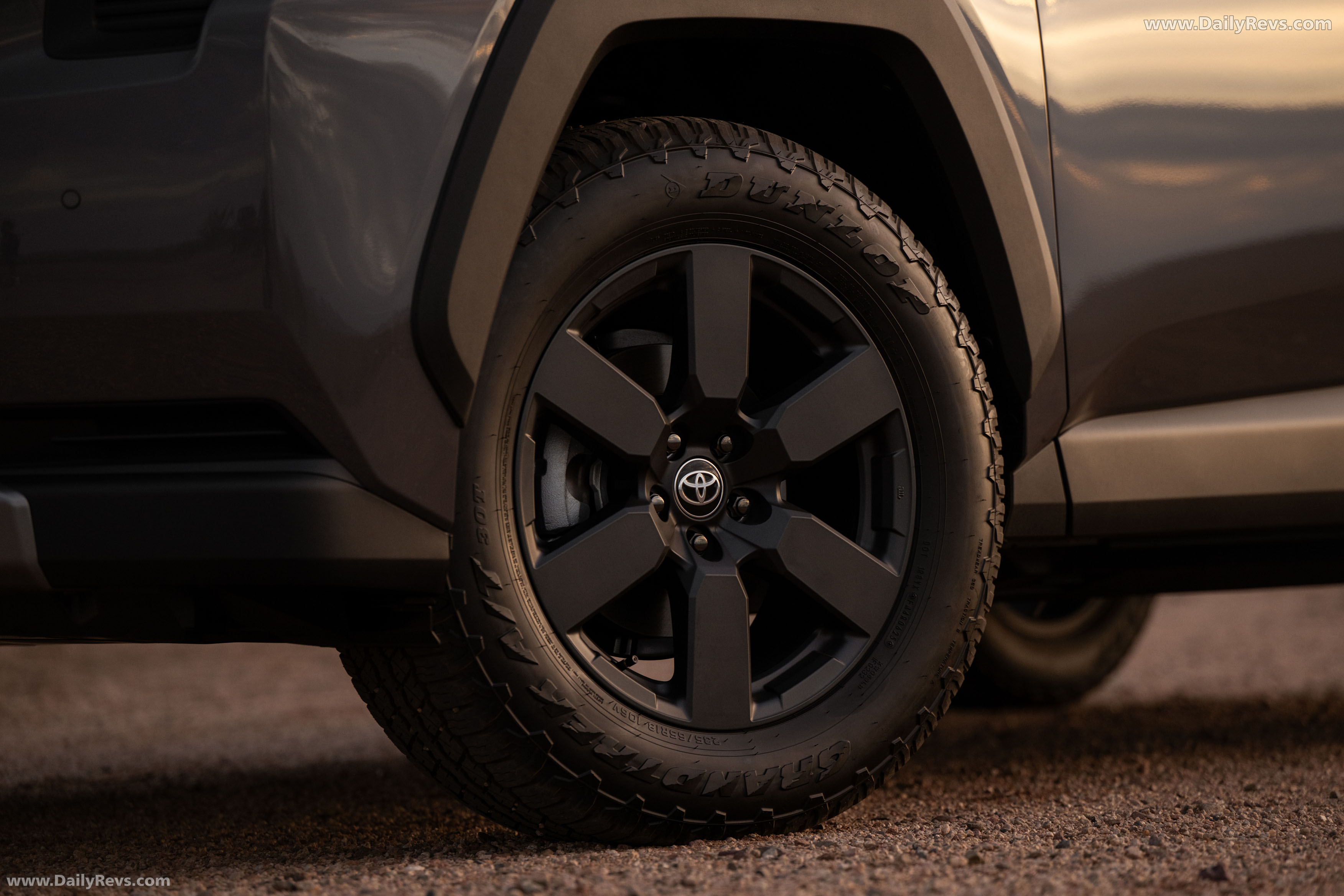 2026 Toyota RAV4 HEV Woodland Exterior