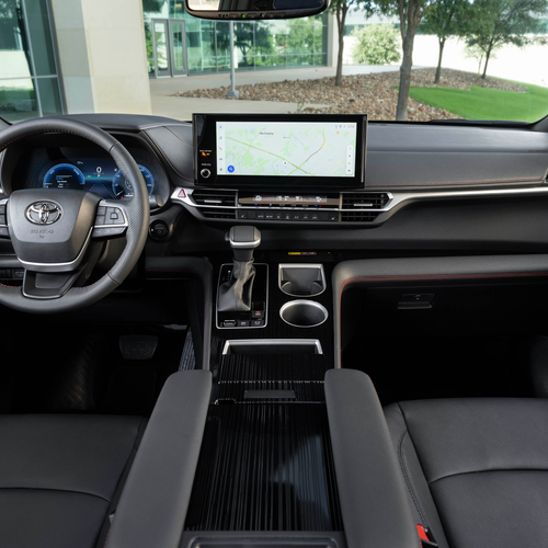 2025 Toyota Sienna XSE Interior