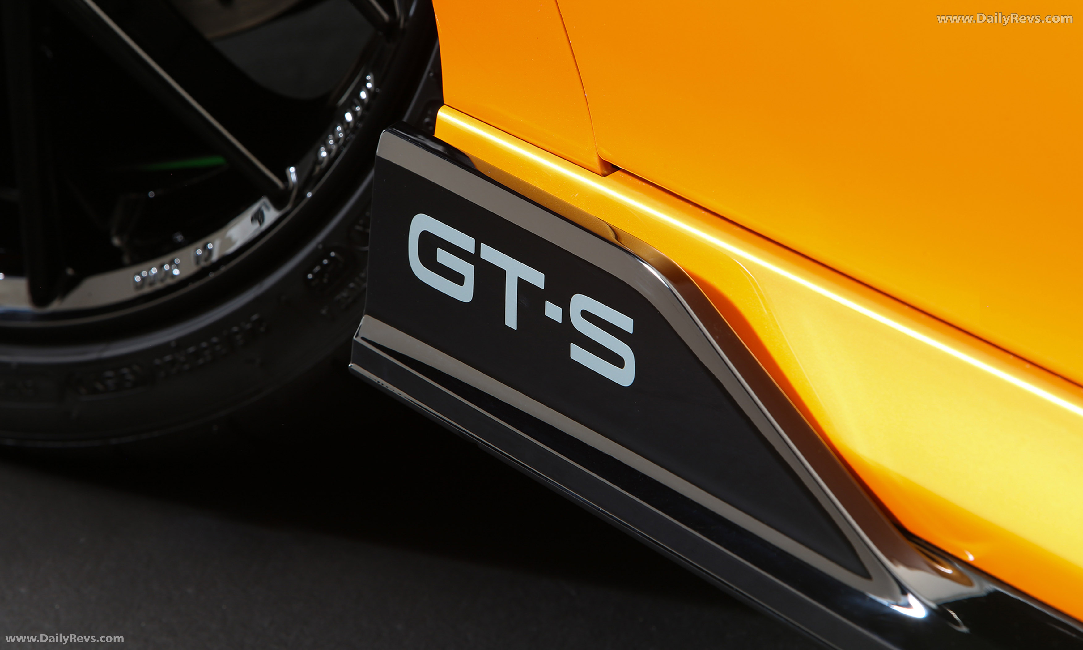 2025 Toyota Camry GT-S Concept Exterior