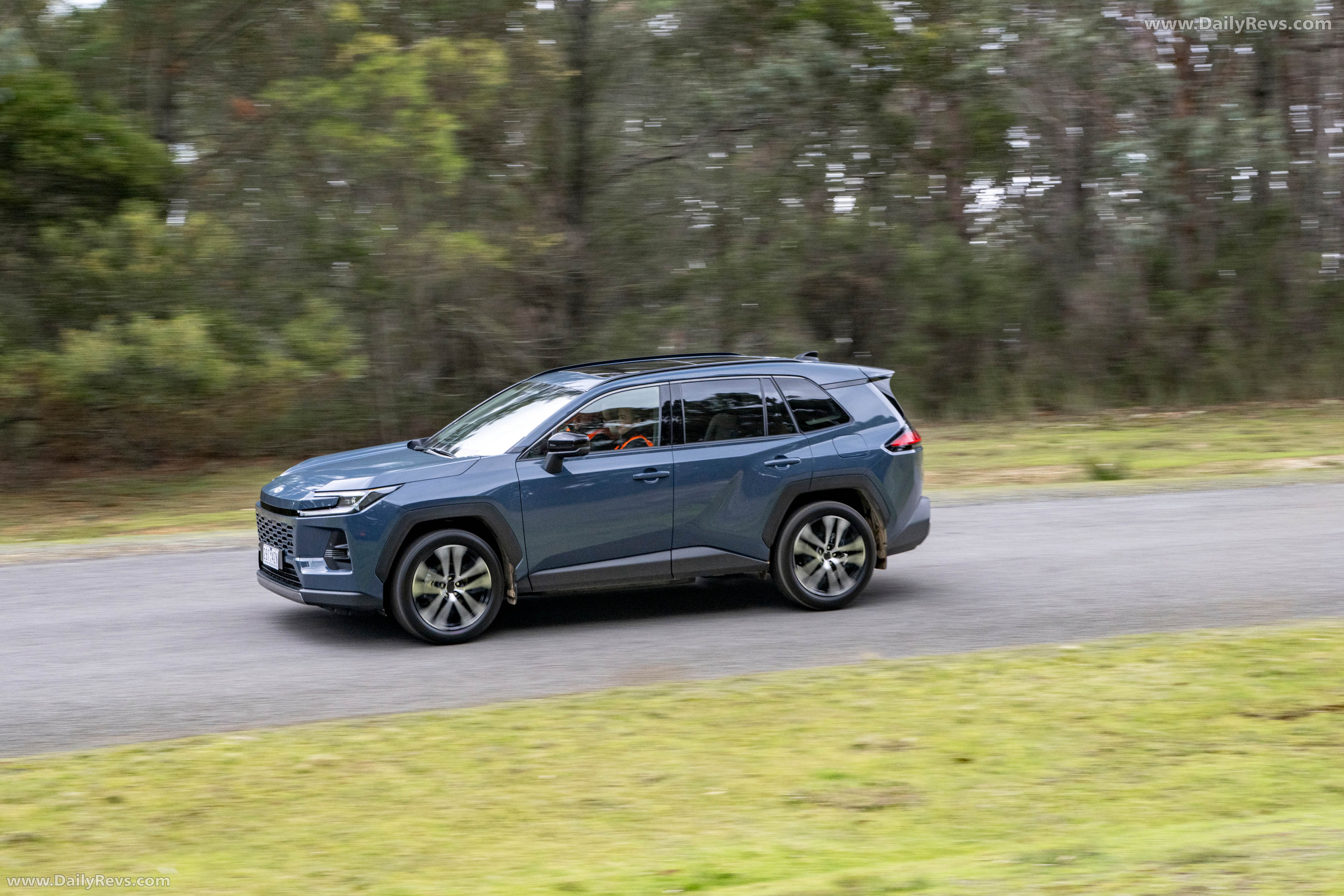 2026 Toyota RAV4 Australian Version Side View