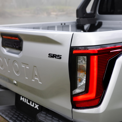 2026 Toyota HiLux SR5 Exterior