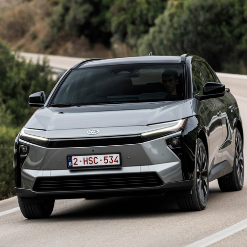 Image of bZ4X AWD Precious Metal