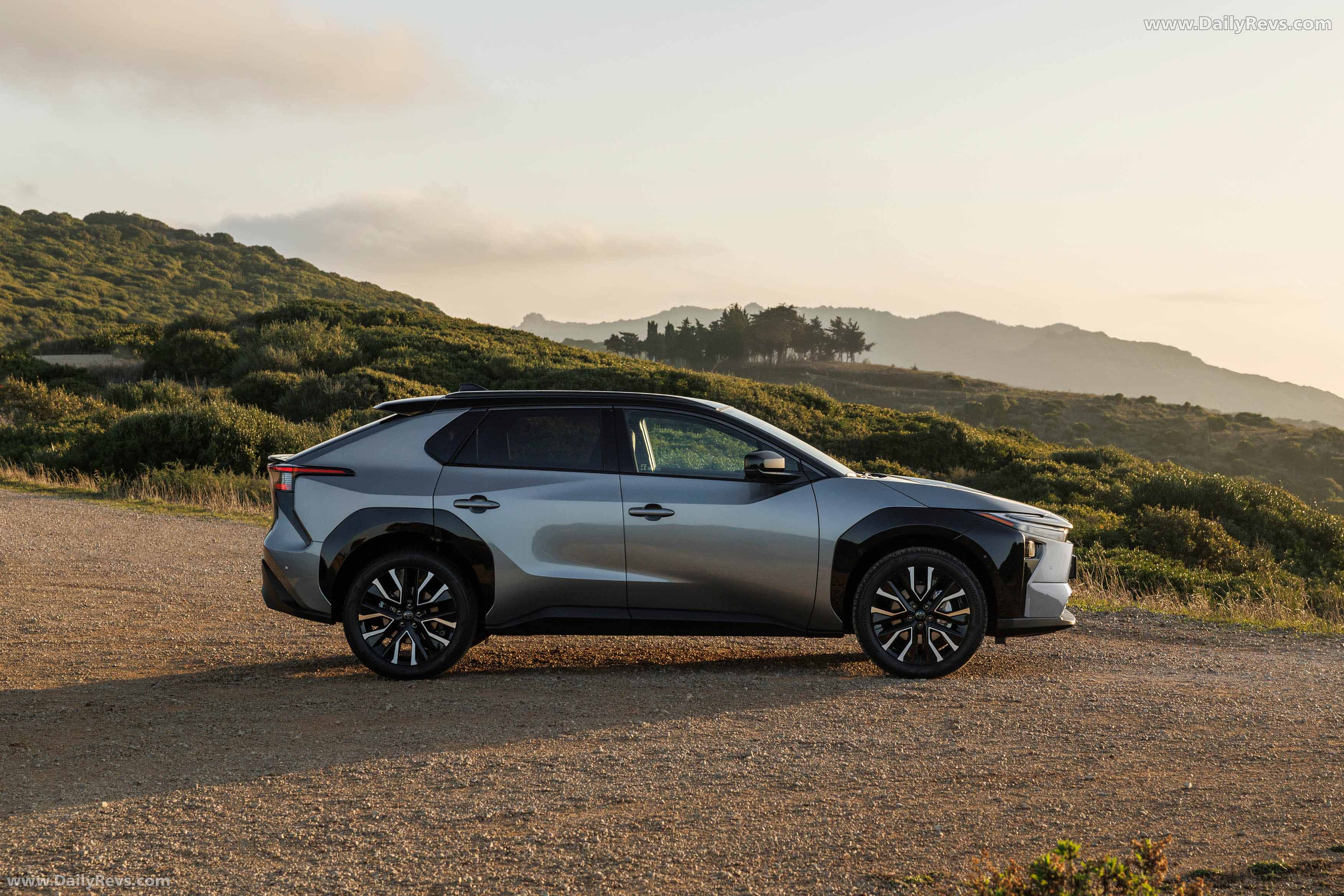 2026 Toyota bZ4X AWD Precious Metal Side View