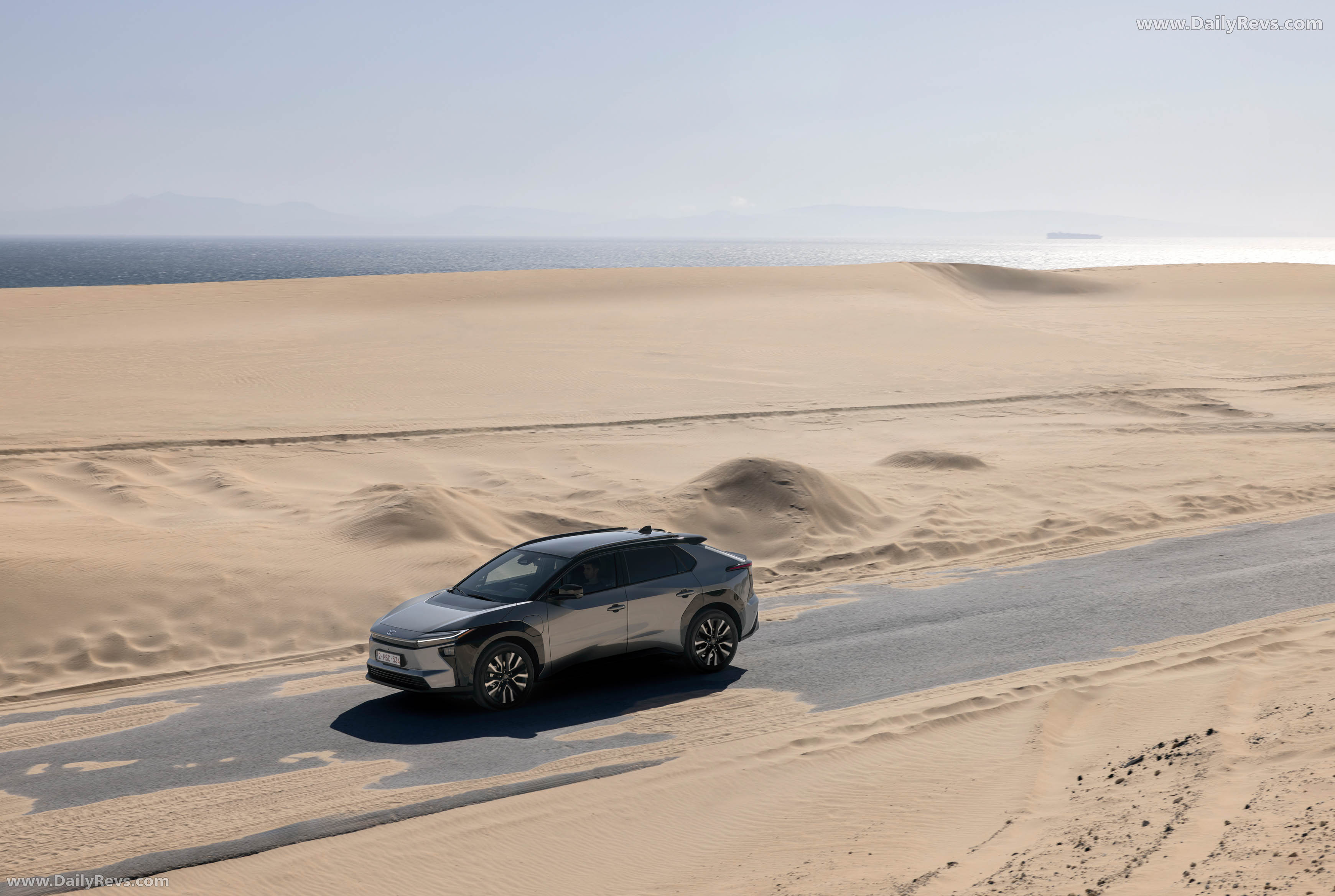 2026 Toyota bZ4X AWD Precious Metal Top View