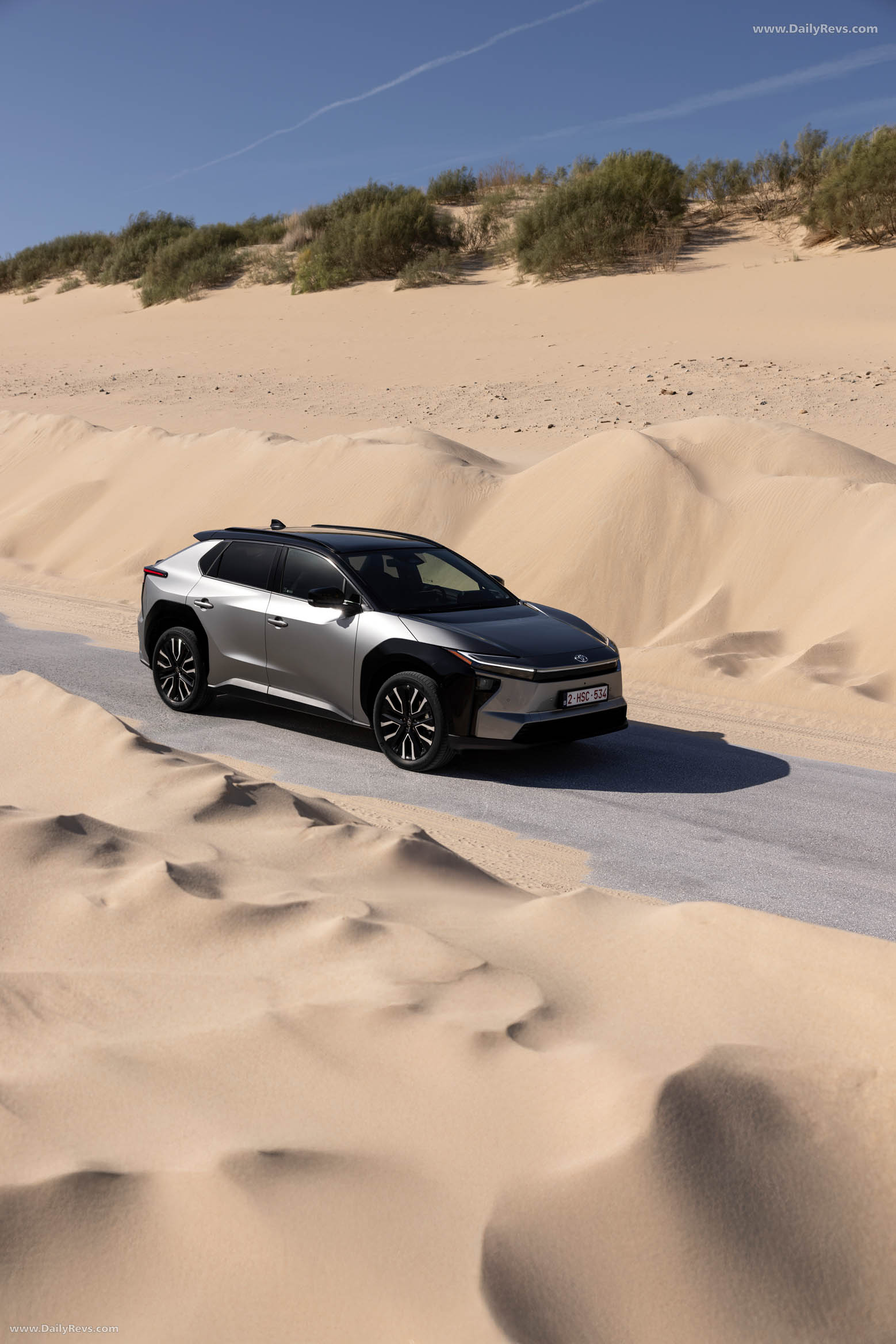 2026 Toyota bZ4X AWD Precious Metal Top View