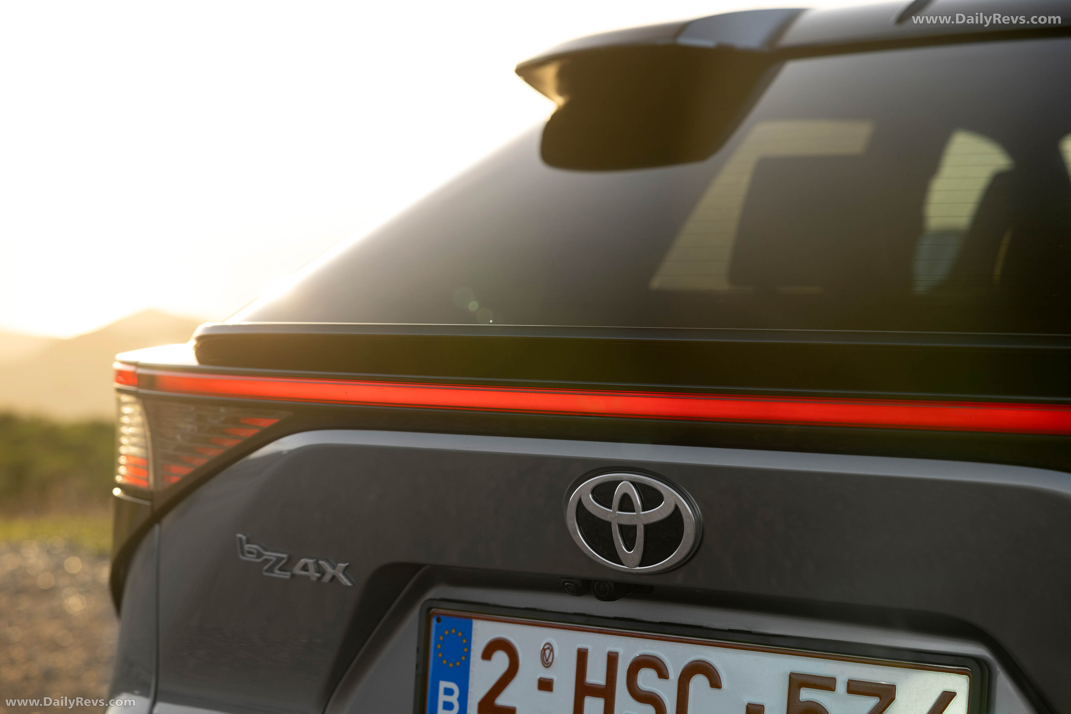2026 Toyota bZ4X AWD Precious Metal Exterior