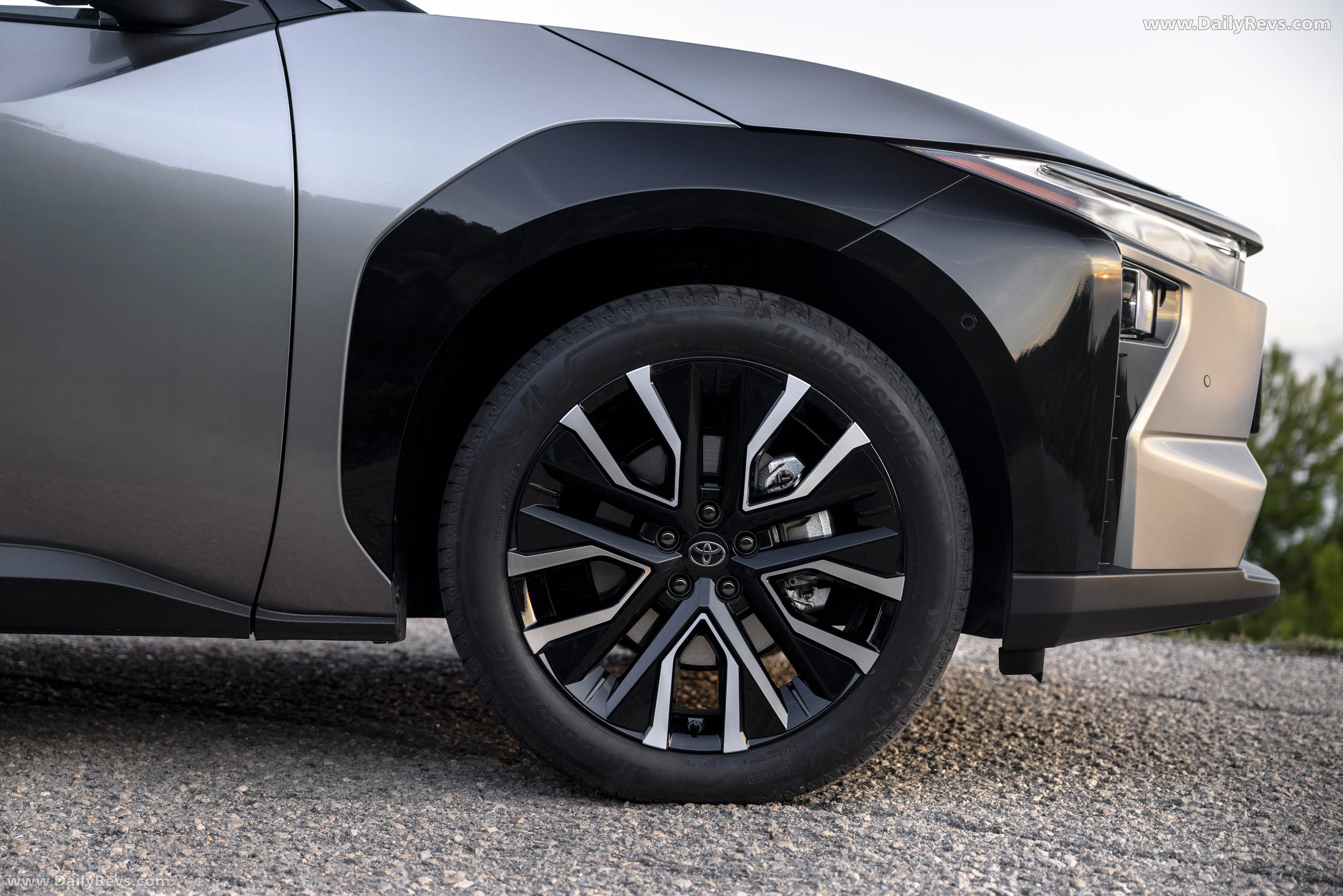 2026 Toyota bZ4X AWD Precious Metal Exterior