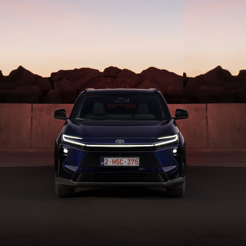 2026 Toyota bZ4X FWD Deep Blue Front View