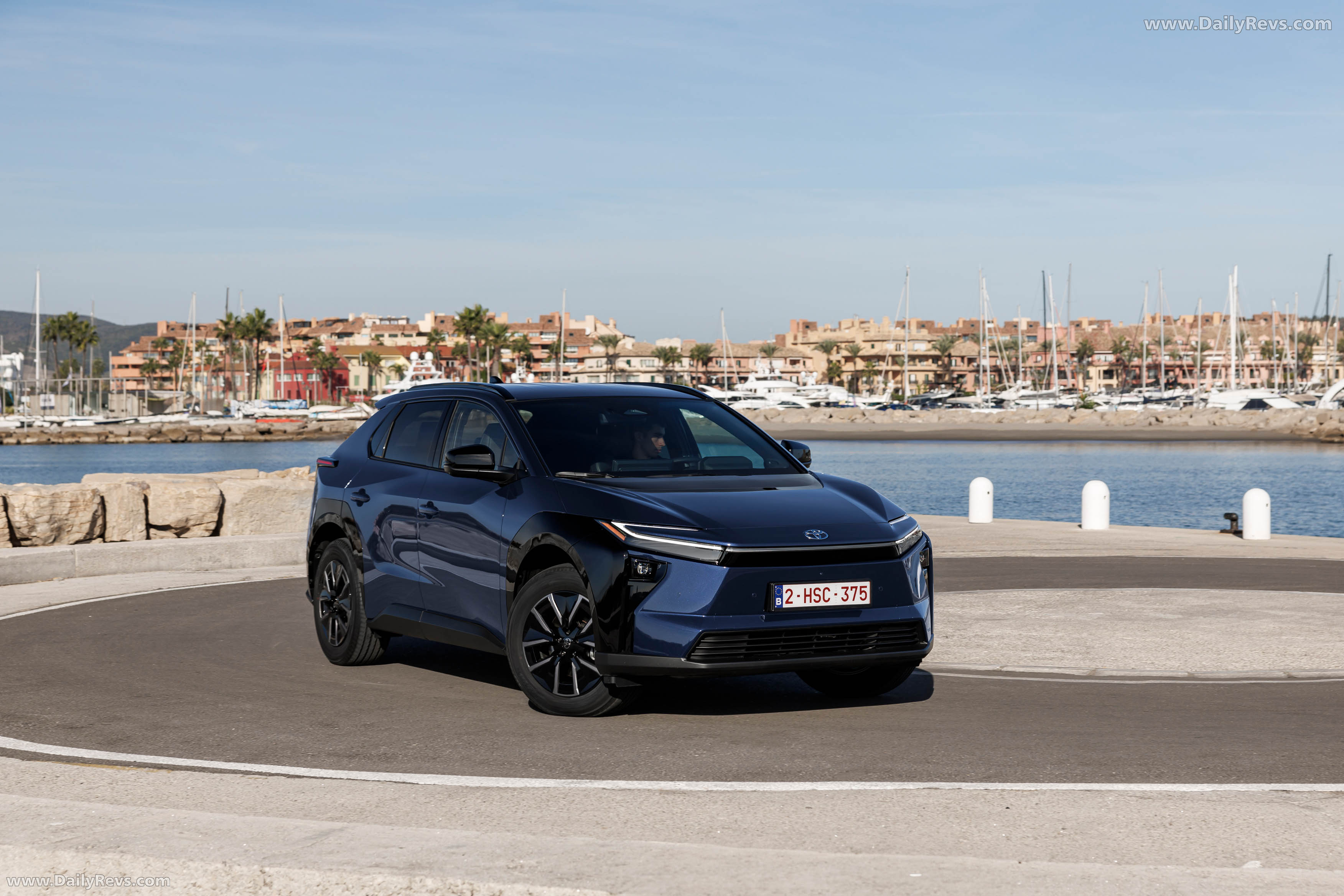 2026 Toyota bZ4X FWD Deep Blue Front View