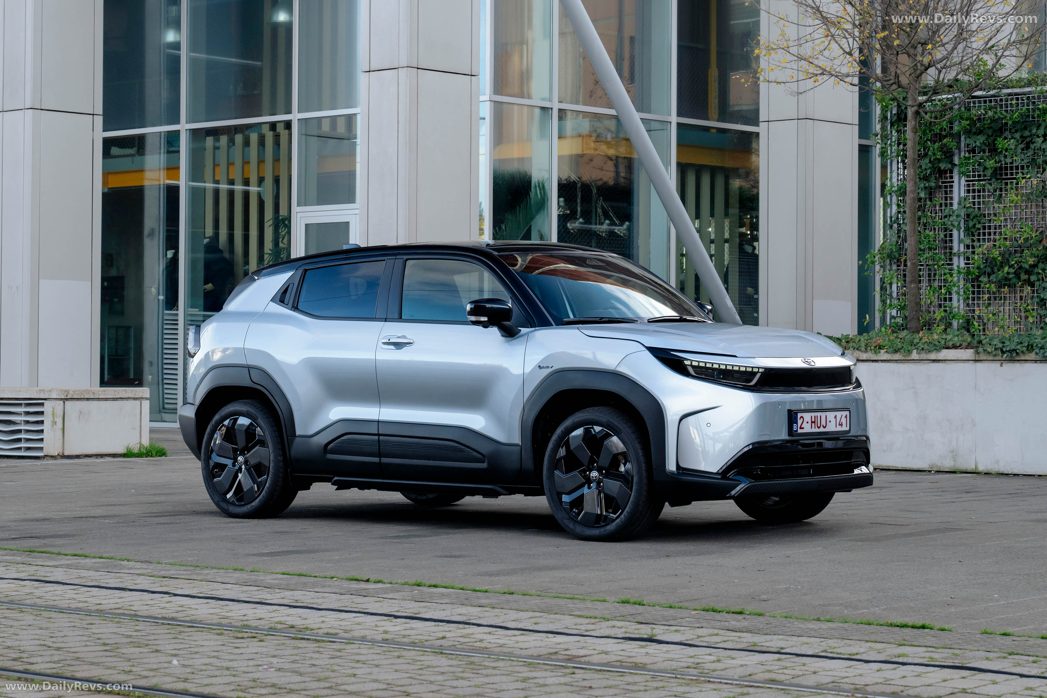 2026 Toyota Urban Cruiser AWD Front View