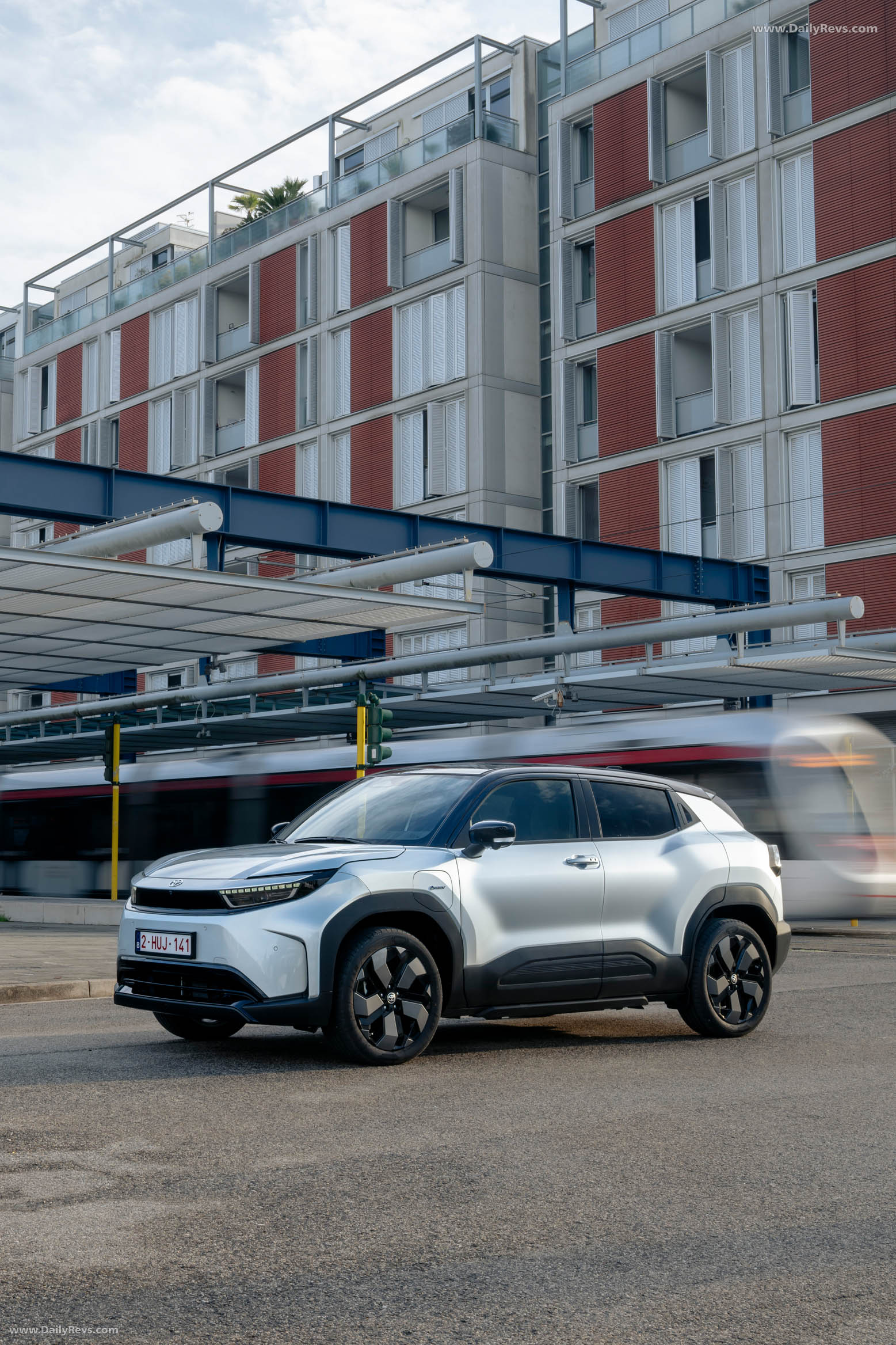 2026 Toyota Urban Cruiser AWD Side View