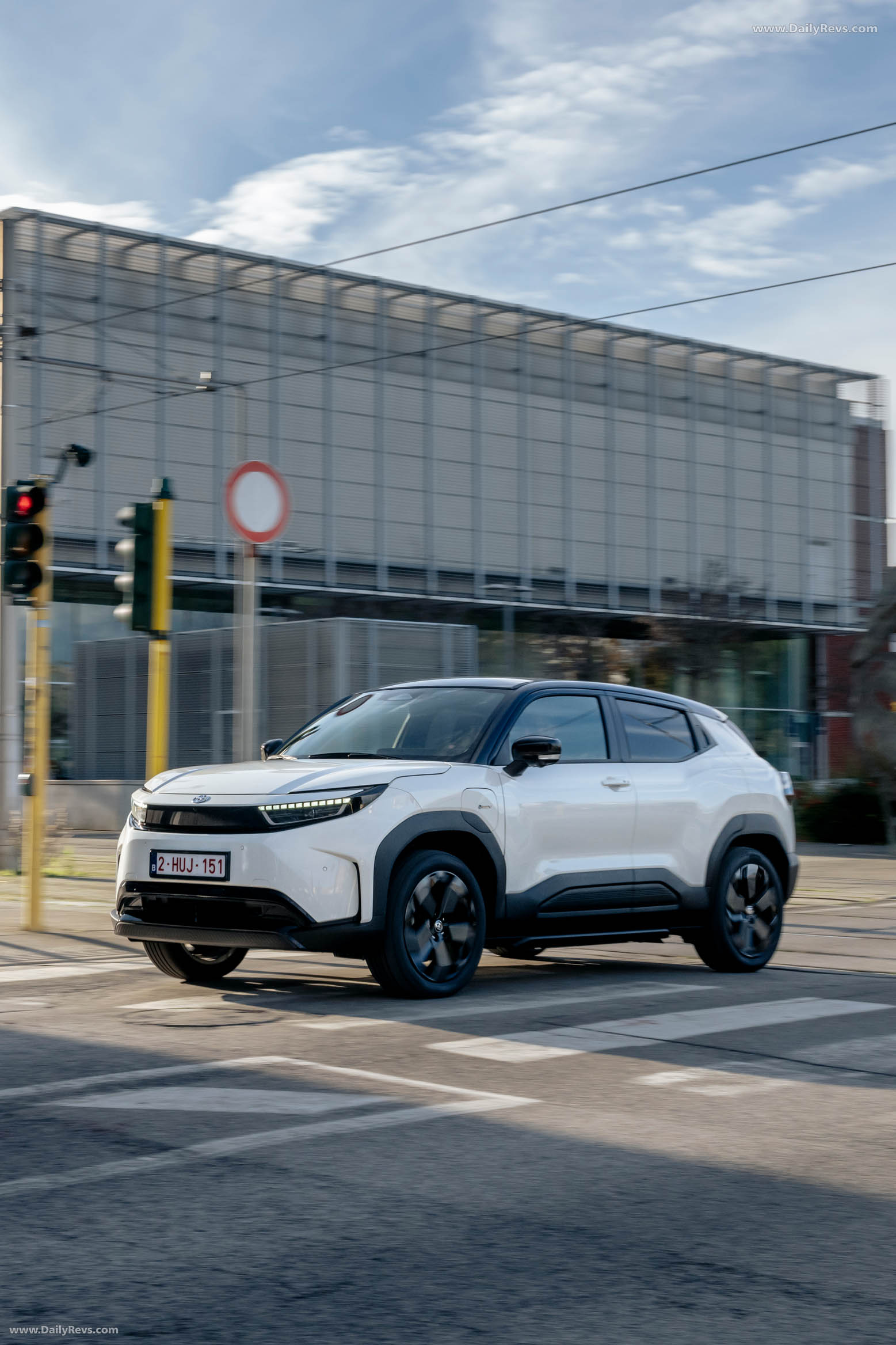 2026 Toyota Urban Cruiser AWD Lunar White Front View