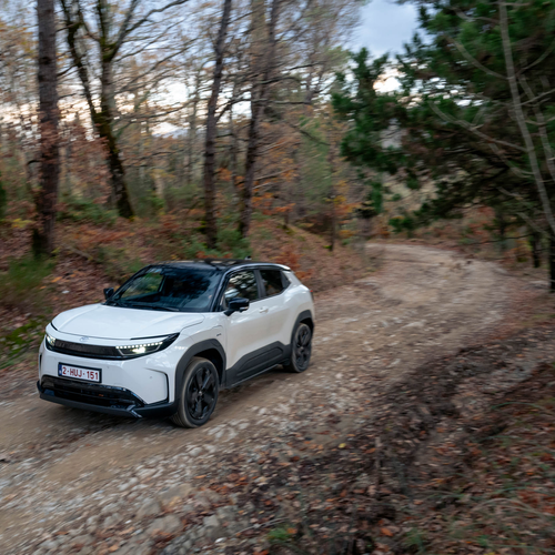 2026 Toyota Urban Cruiser AWD Lunar White Front View