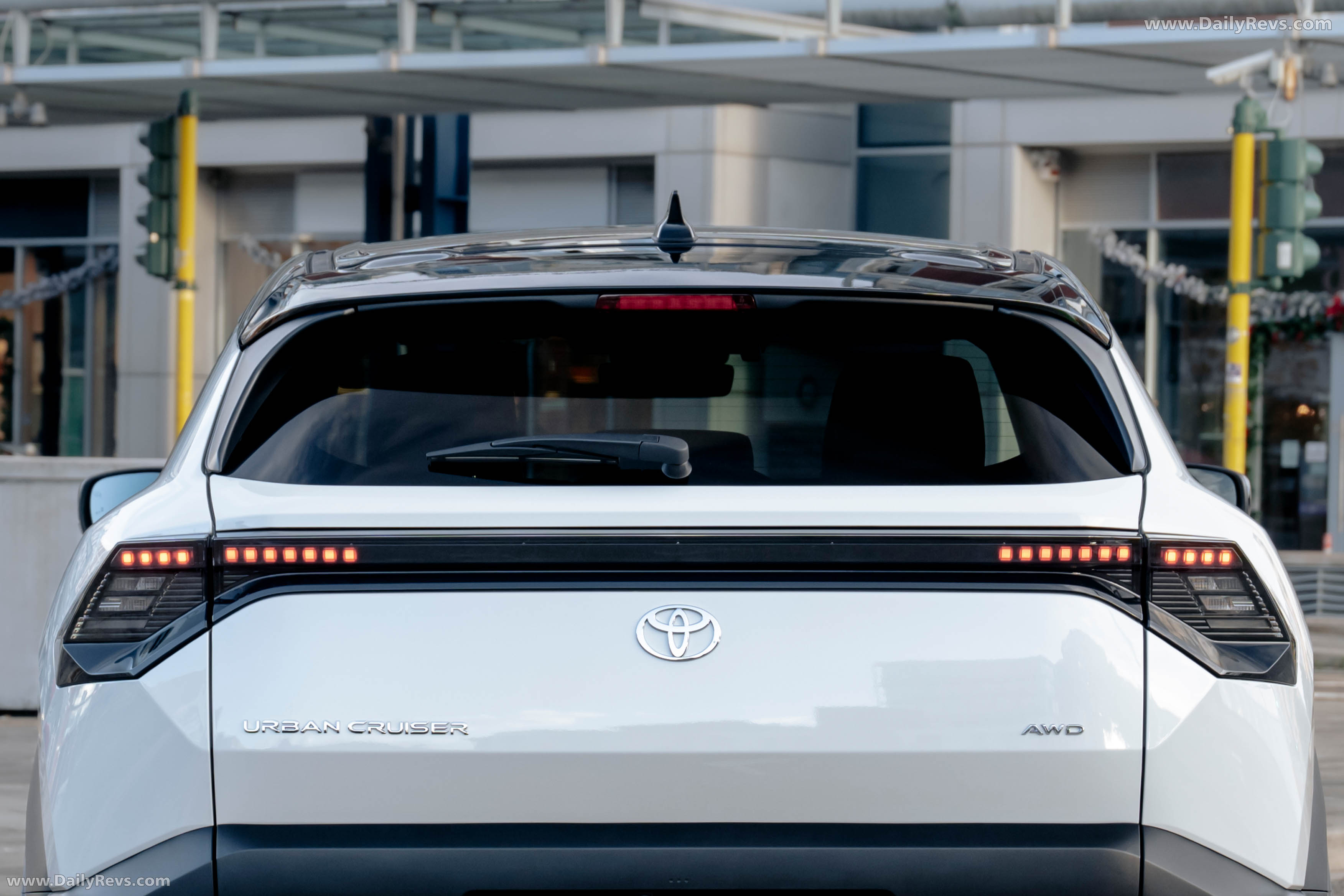 2026 Toyota Urban Cruiser AWD Lunar White Exterior