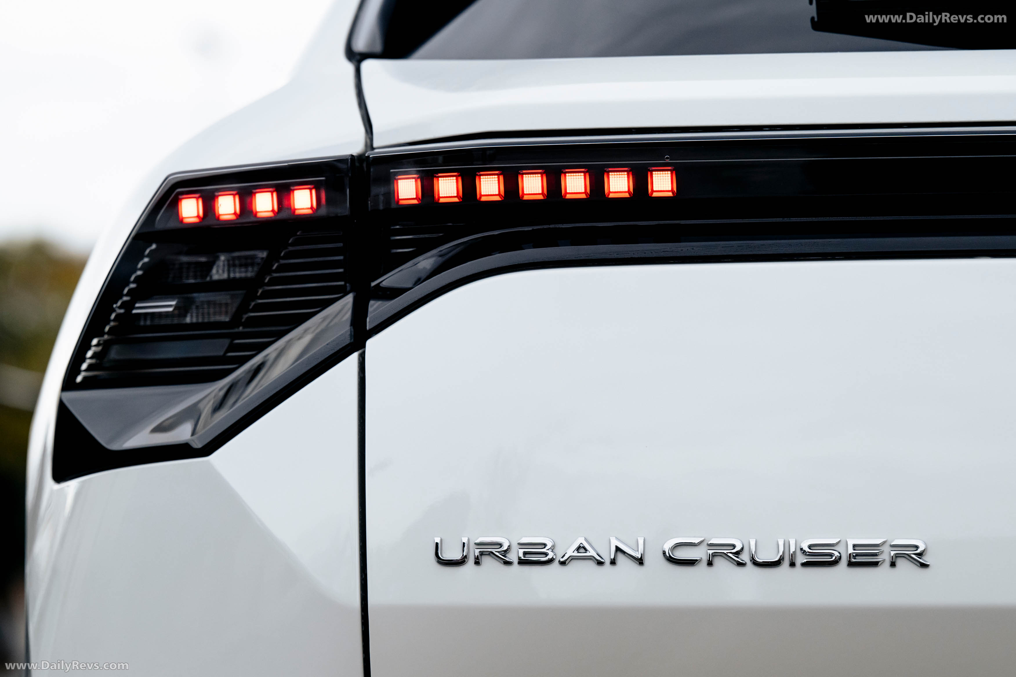 2026 Toyota Urban Cruiser AWD Lunar White Exterior