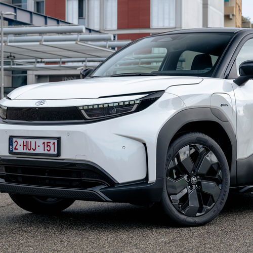 2026 Toyota Urban Cruiser AWD Lunar White Exterior