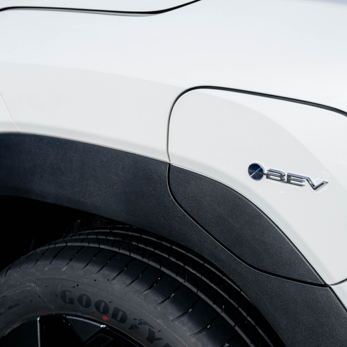 2026 Toyota Urban Cruiser AWD Lunar White Exterior