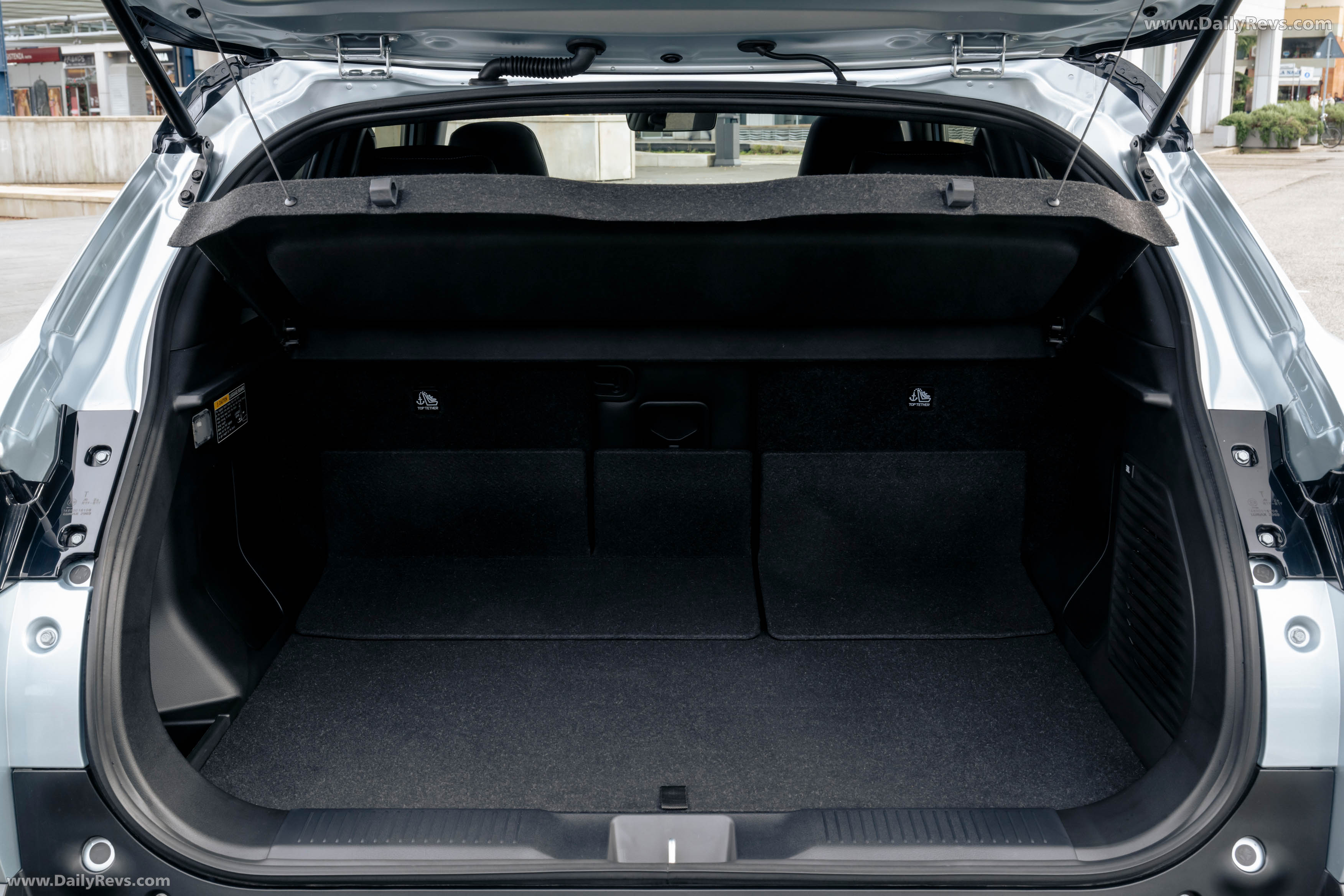 2026 Toyota Urban Cruiser AWD Lunar White Interior