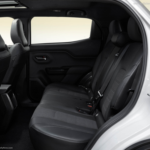2026 Toyota Urban Cruiser AWD Lunar White Interior