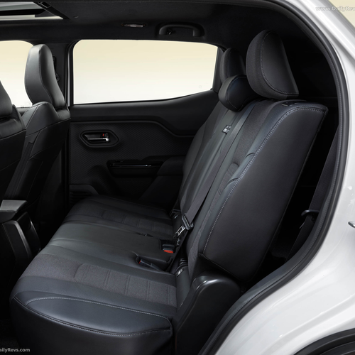 2026 Toyota Urban Cruiser AWD Lunar White Interior