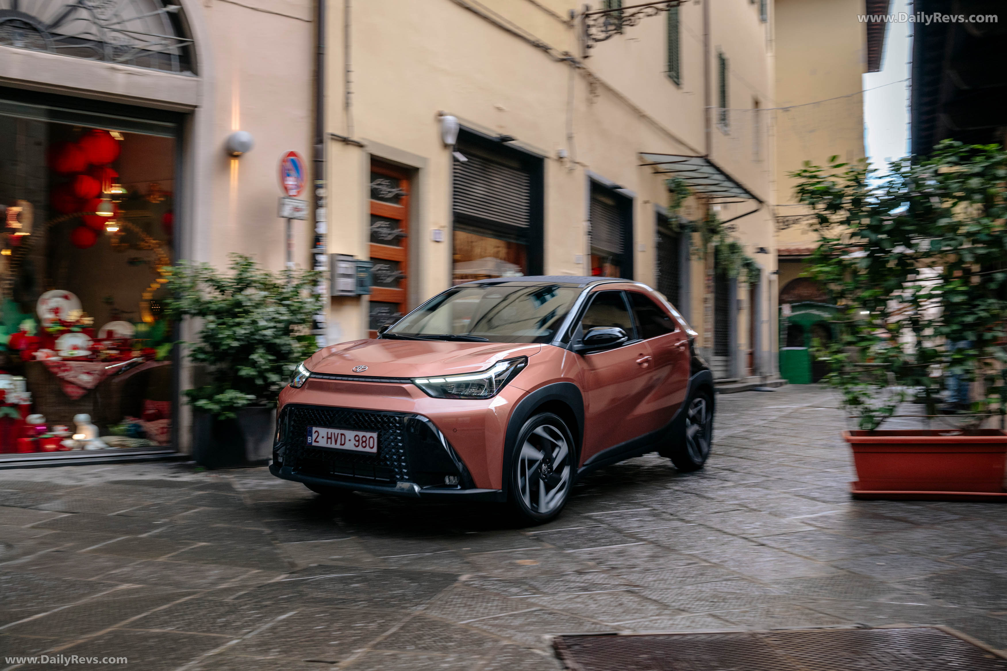 2026 Toyota Aygo X High Grade Cinnamon Front View