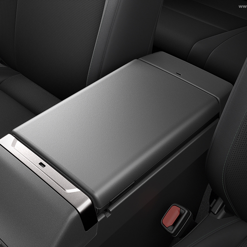 2026 Toyota RAV4 HEV Japanese Version Interior
