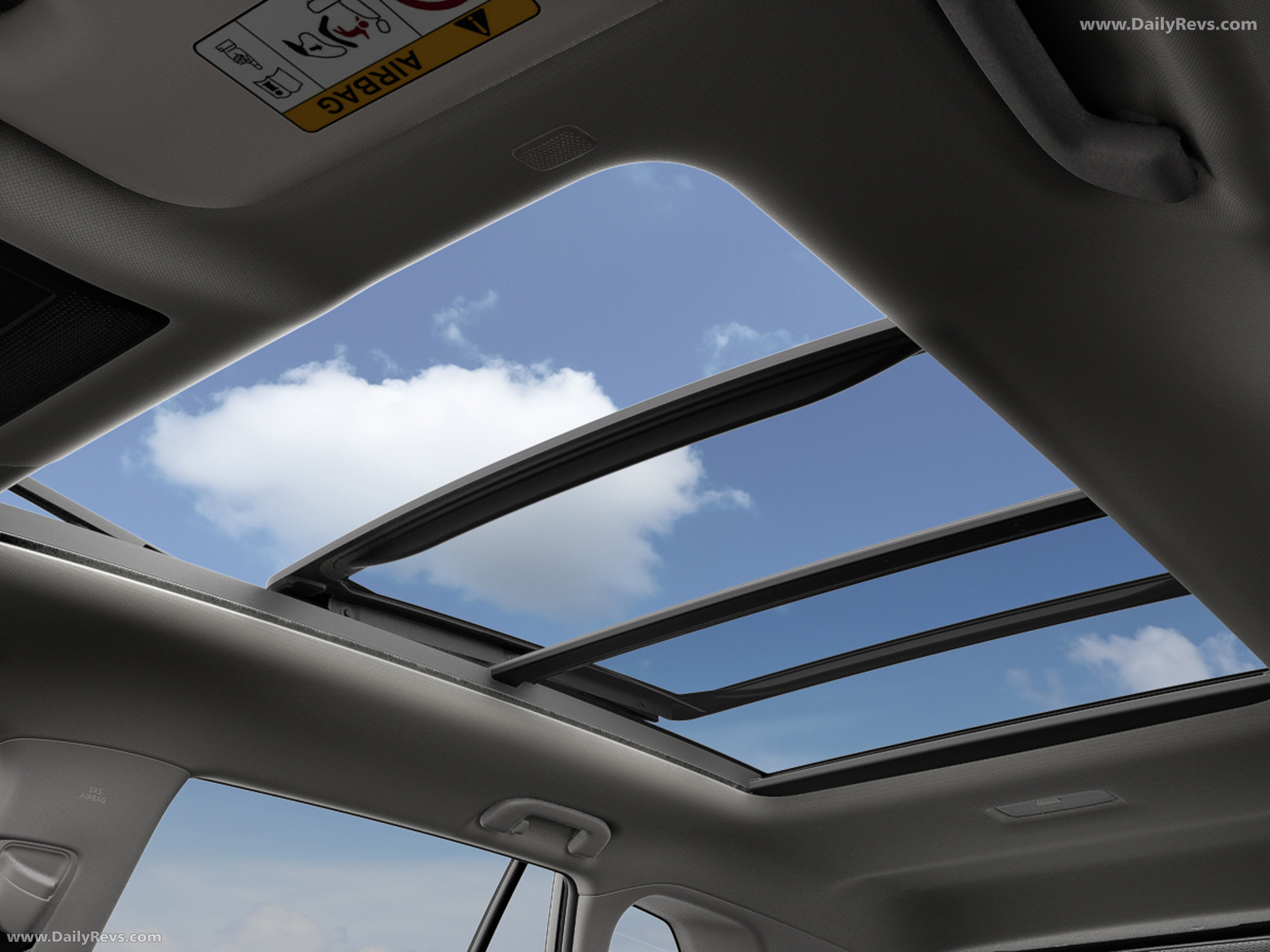 2026 Toyota RAV4 HEV Japanese Version Interior