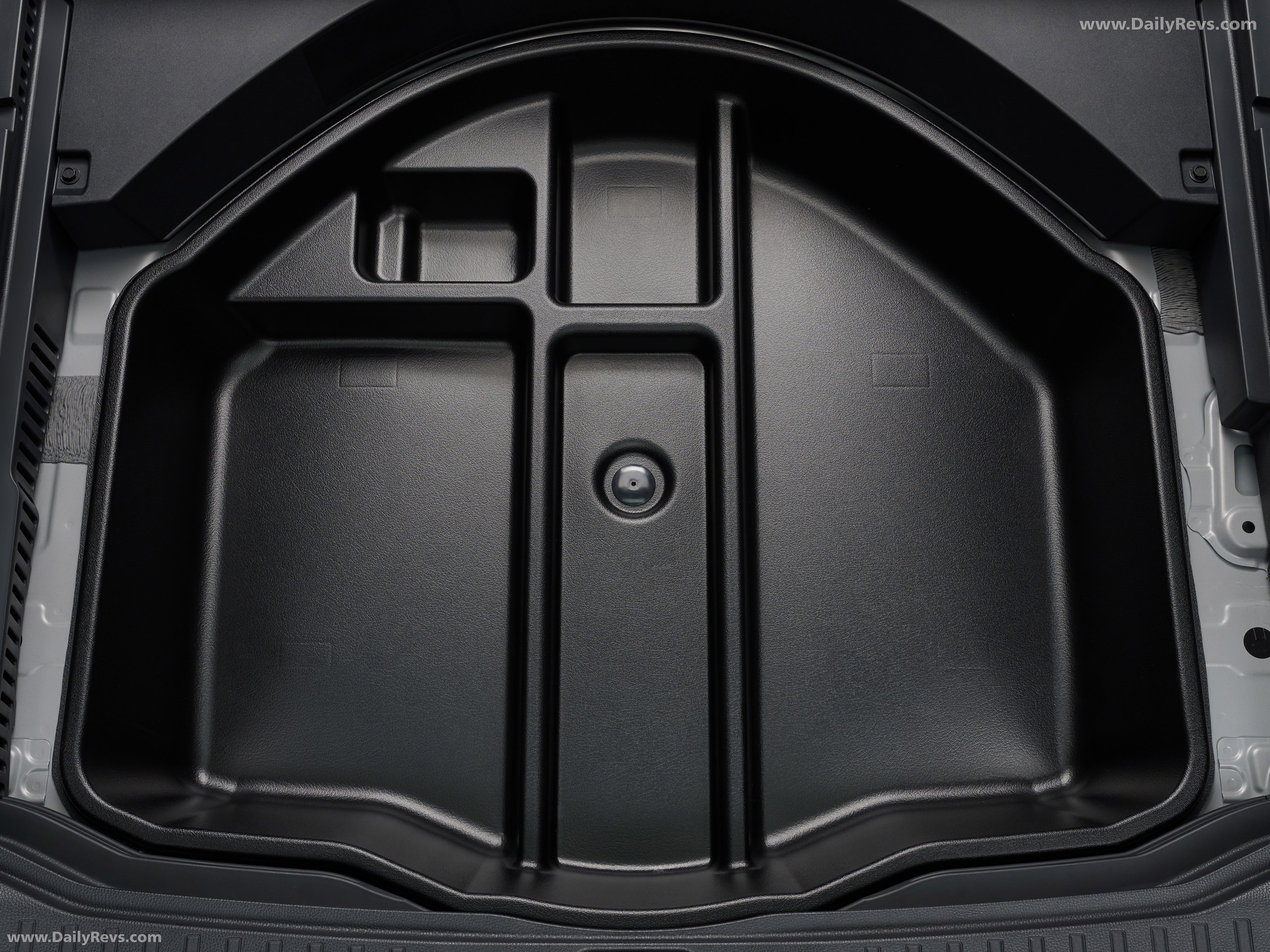 2026 Toyota RAV4 HEV Japanese Version Interior