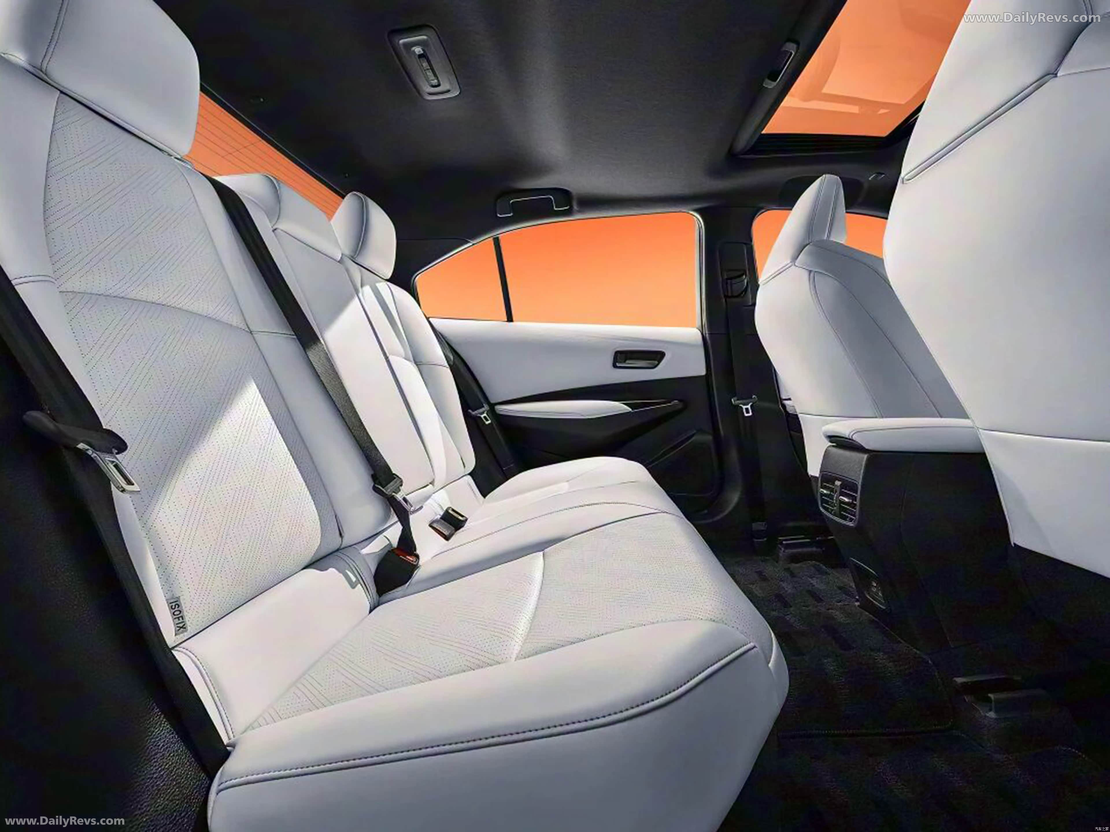 2026 Toyota Levin L Interior