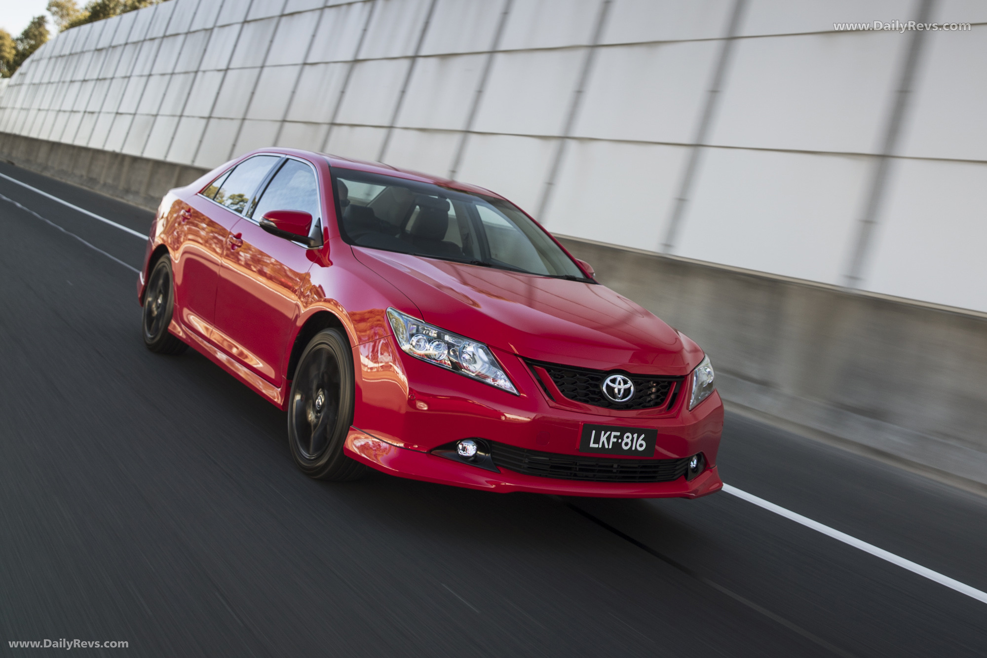 2016 Toyota Aurion Sportivo Front View